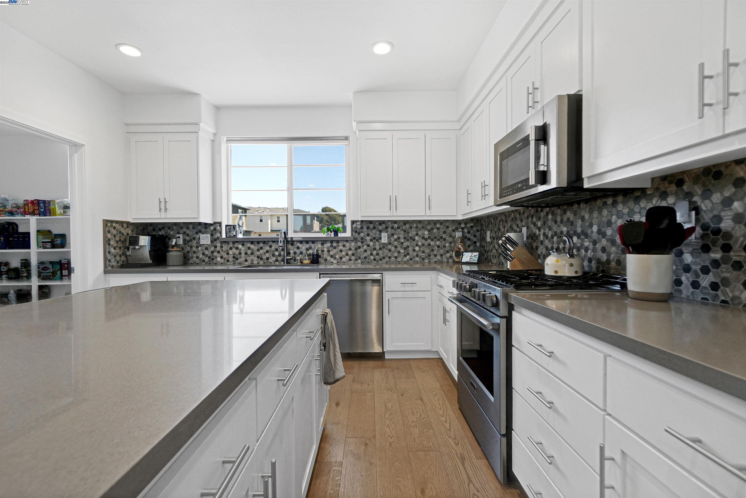 Photo #18: 41107289 Listing: Photo #18