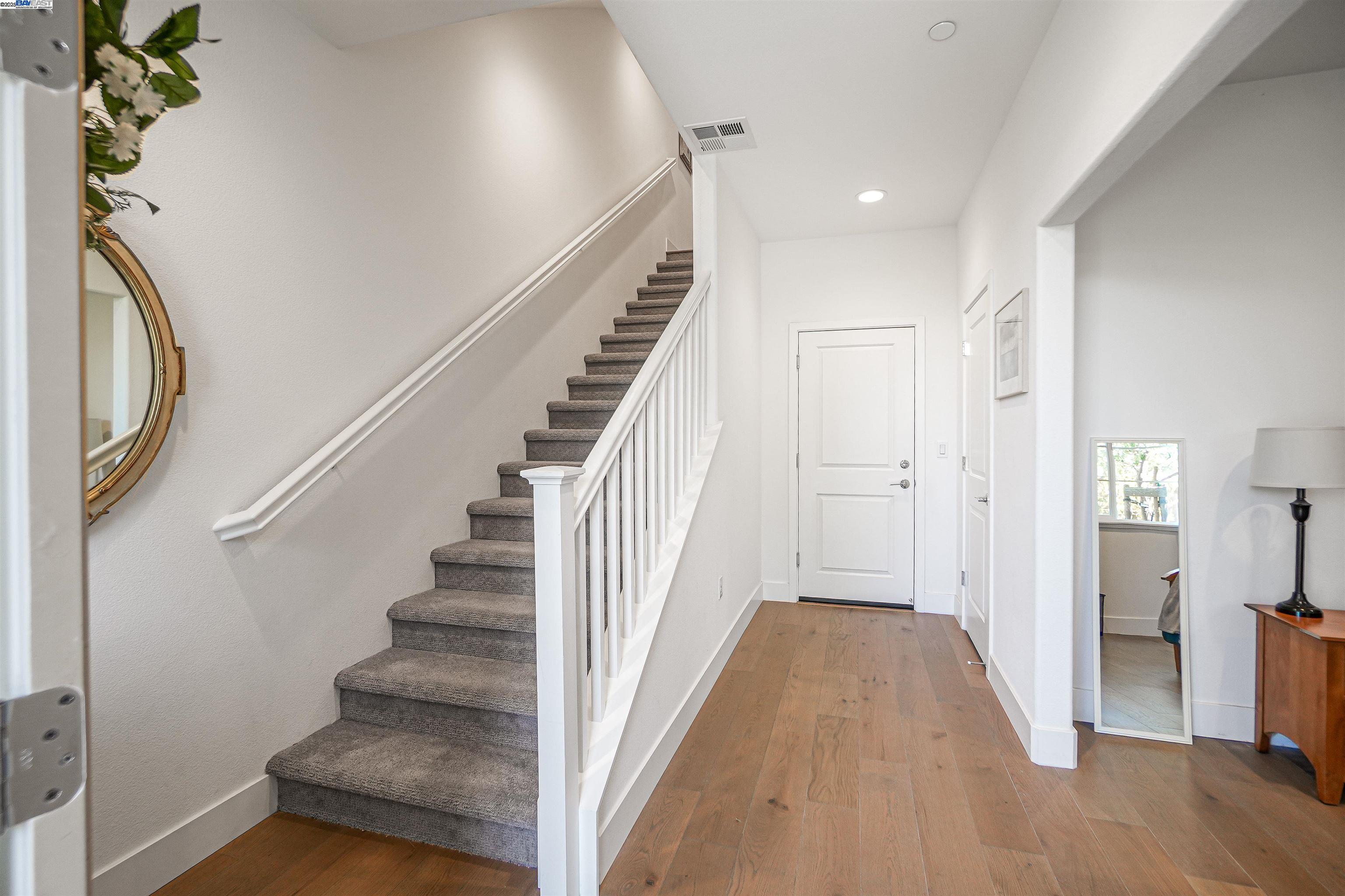 Photo #6: 41107289 Listing 