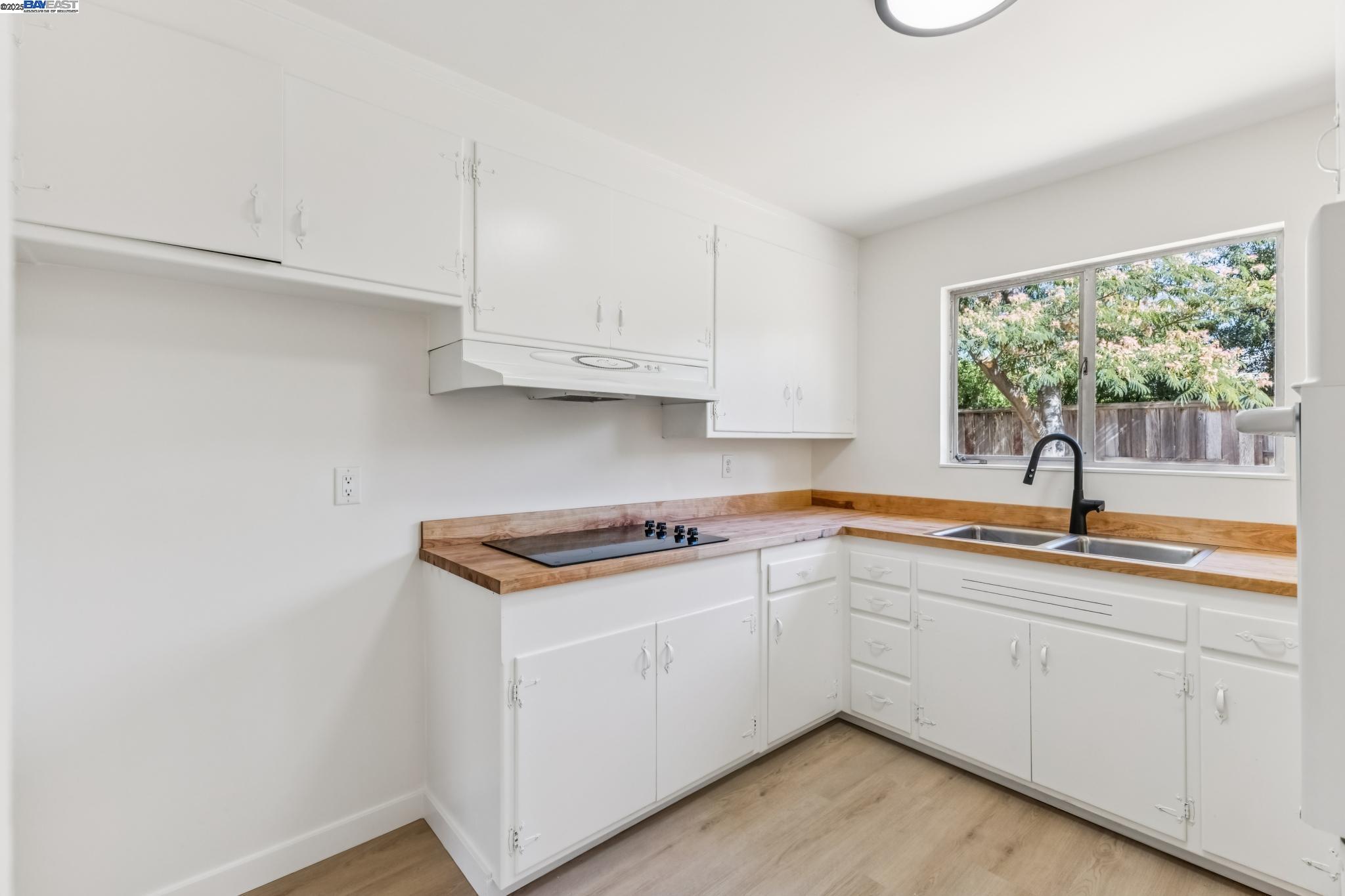 Detail Gallery Image 16 of 42 For 2672 Kelly St, Livermore,  CA 94551 - 3 Beds | 2 Baths