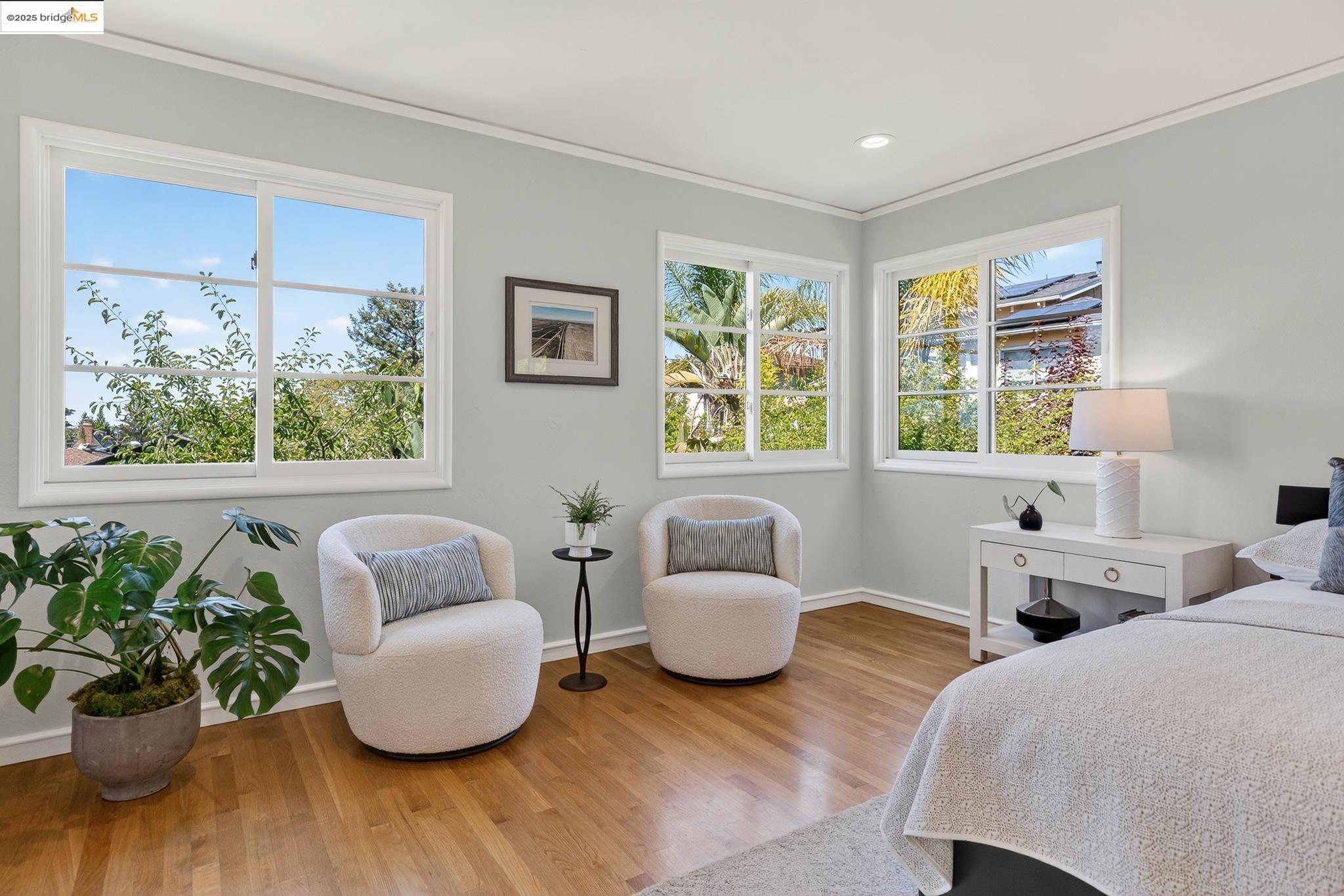 Detail Gallery Image 24 of 53 For 2773 Argyle Street, Oakland,  CA 94602 - 5 Beds | 3 Baths