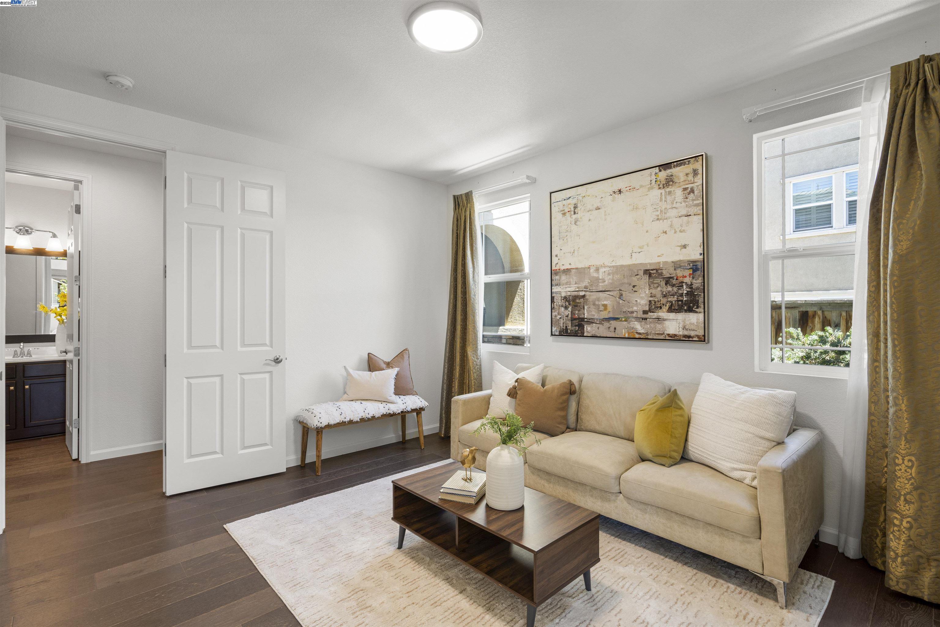 Detail Gallery Image 17 of 52 For 575 W Strauss Dr, Mountain House,  CA 95391 - 5 Beds | 4/1 Baths