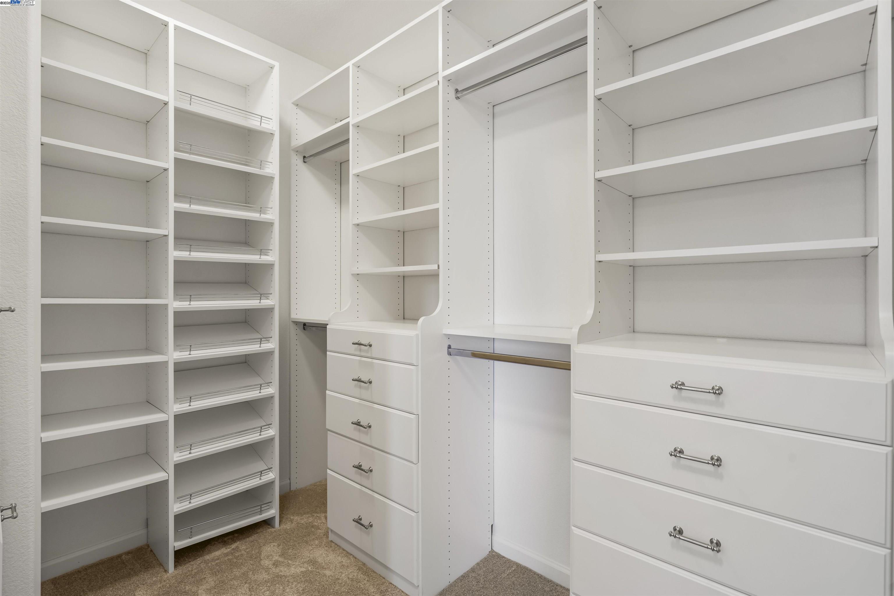 Detail Gallery Image 33 of 52 For 575 W Strauss Dr, Mountain House,  CA 95391 - 5 Beds | 4/1 Baths