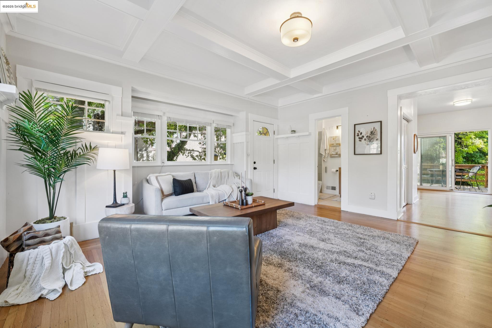 Photo #12: 41107296 Listing: Photo #12