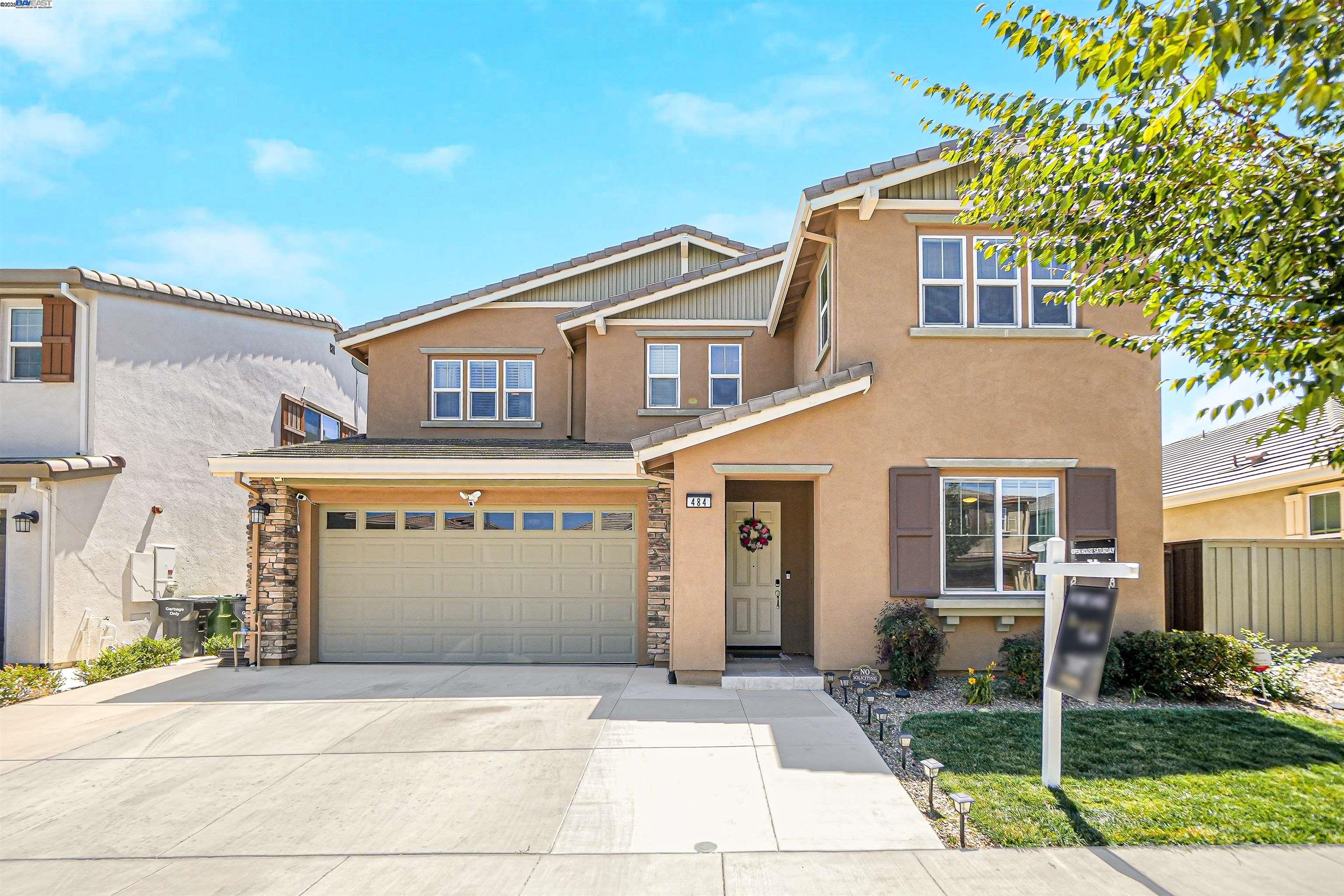 Detail Gallery Image 1 of 56 For 484 S Derone Ln, Tracy,  CA 95376 - 4 Beds | 3 Baths