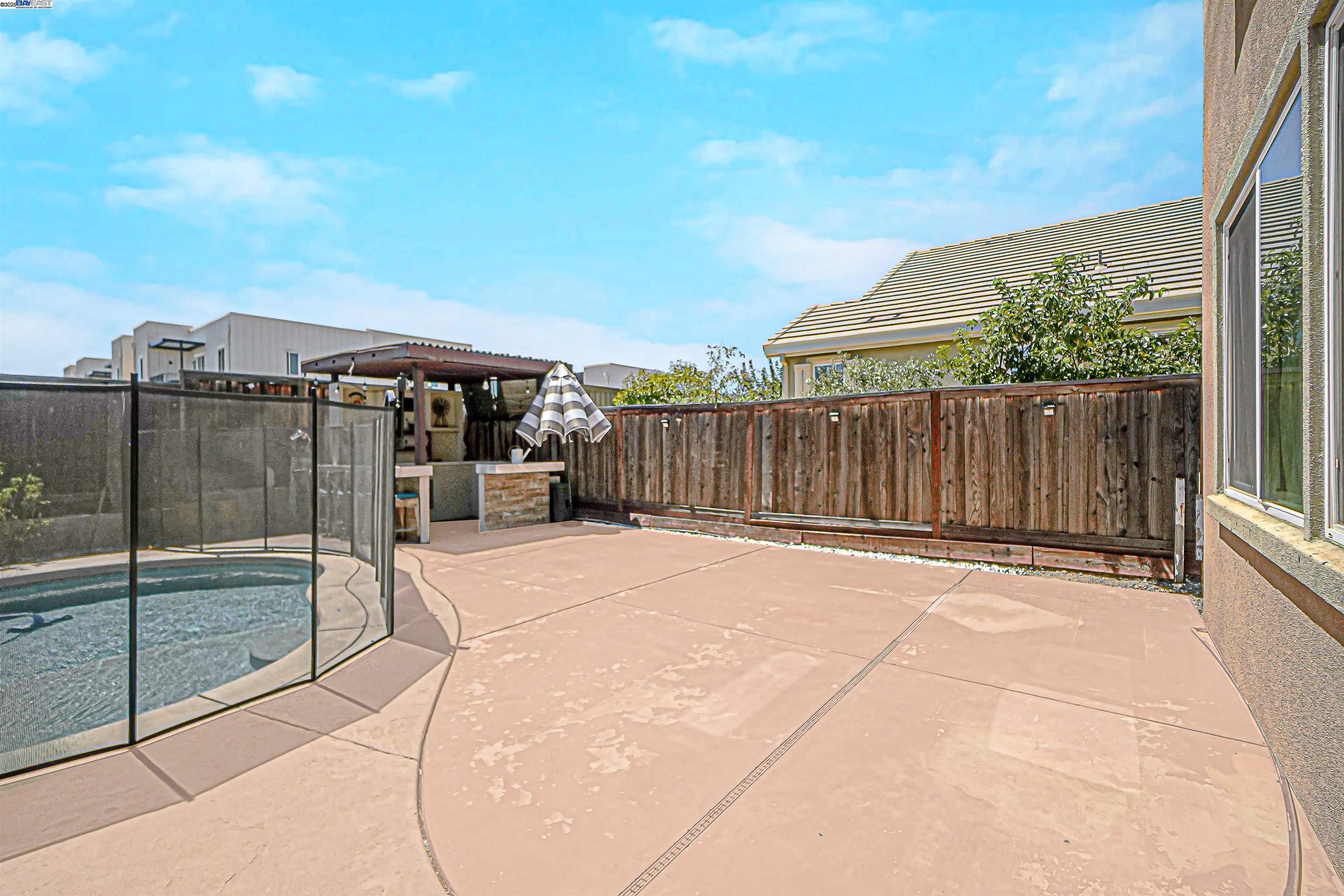 Detail Gallery Image 45 of 56 For 484 S Derone Ln, Tracy,  CA 95376 - 4 Beds | 3 Baths