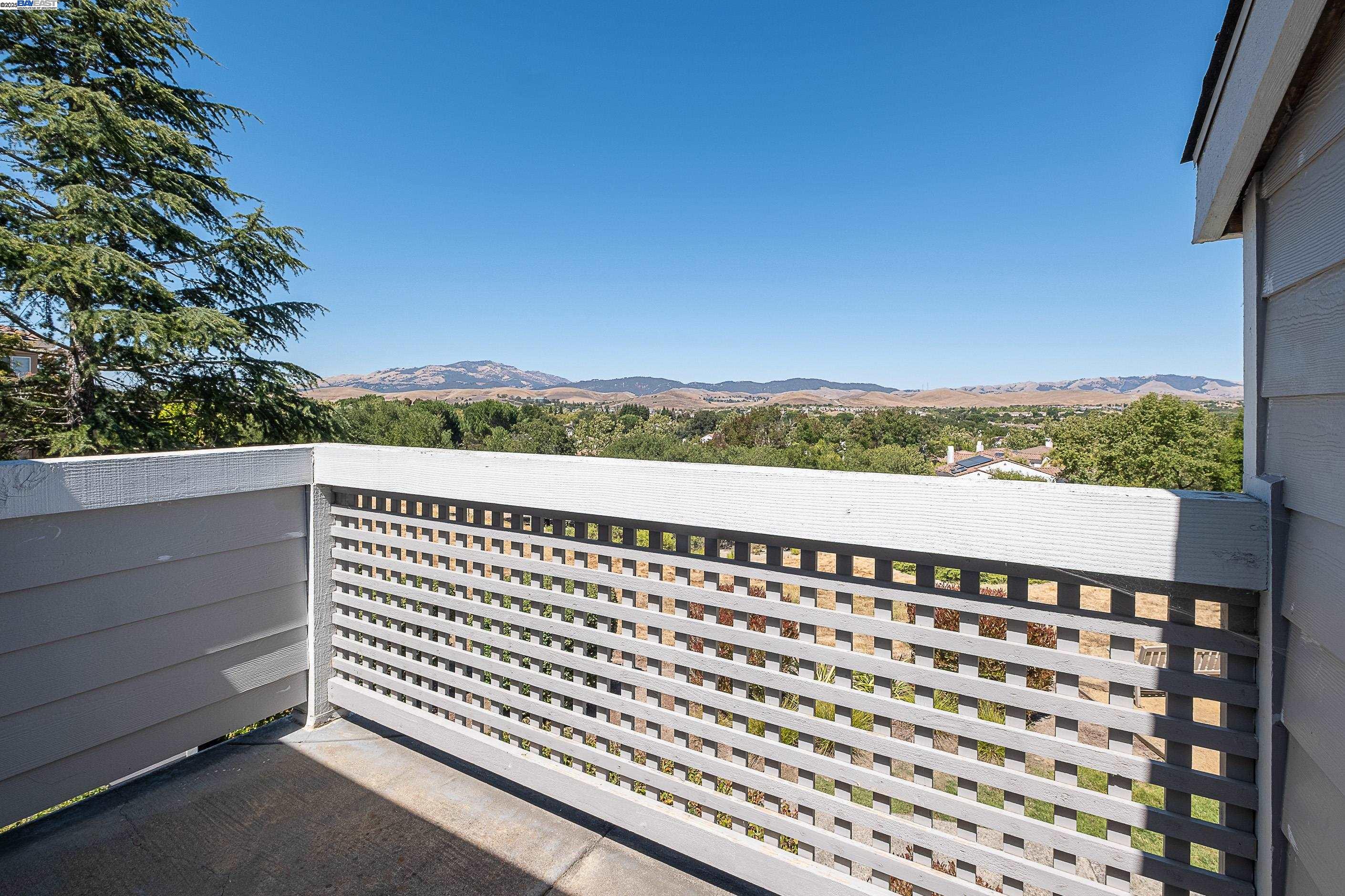 Photo #6: 41107303 Listing 