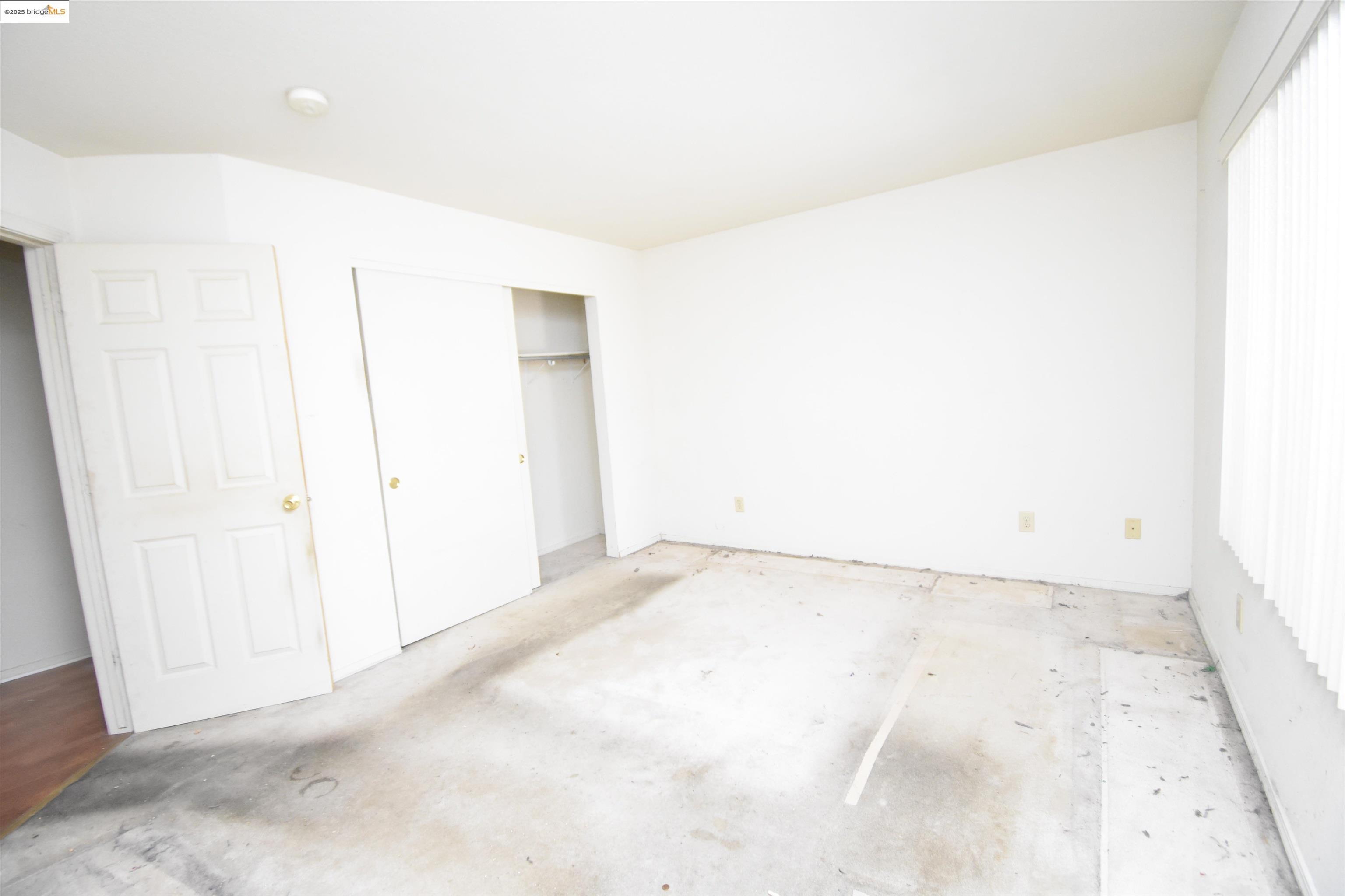 Detail Gallery Image 9 of 18 For 2960 Hebron Ln, Stockton,  CA 95206 - 3 Beds | 2 Baths
