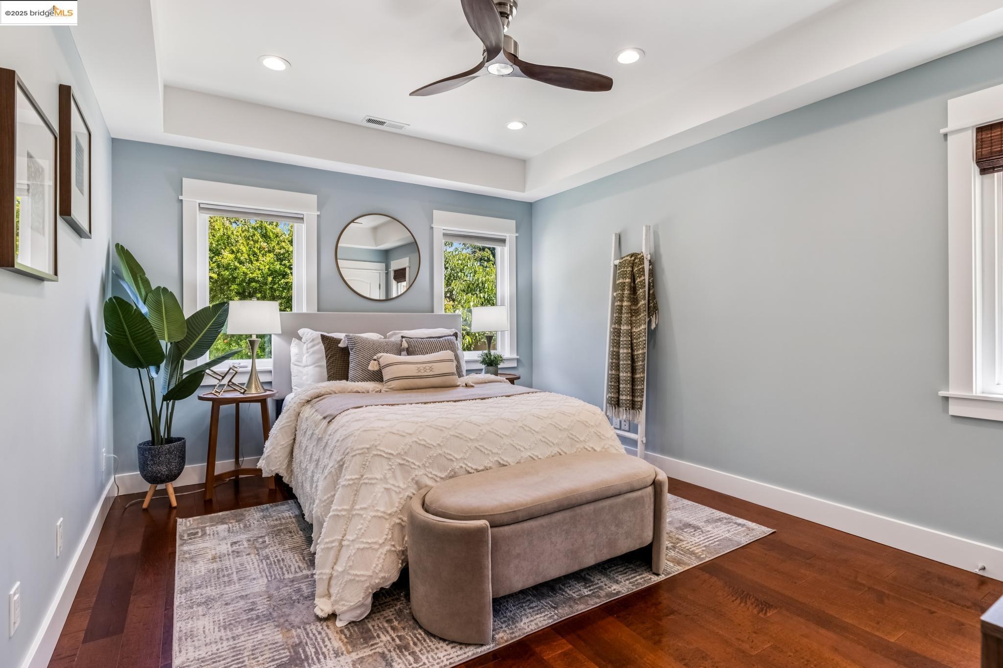 Detail Gallery Image 19 of 60 For 3328 Kansas St, Oakland,  CA 94602 - 4 Beds | 3 Baths