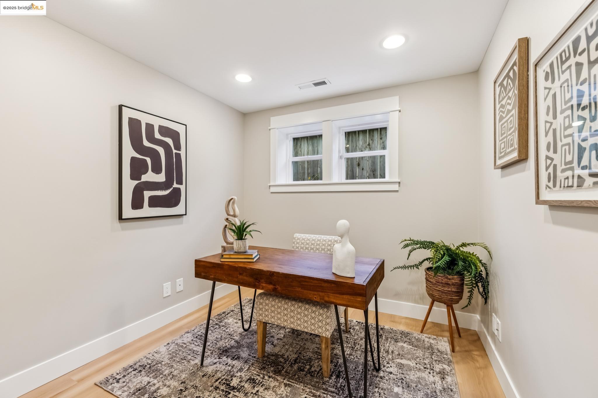 Detail Gallery Image 41 of 60 For 3328 Kansas St, Oakland,  CA 94602 - 4 Beds | 3 Baths