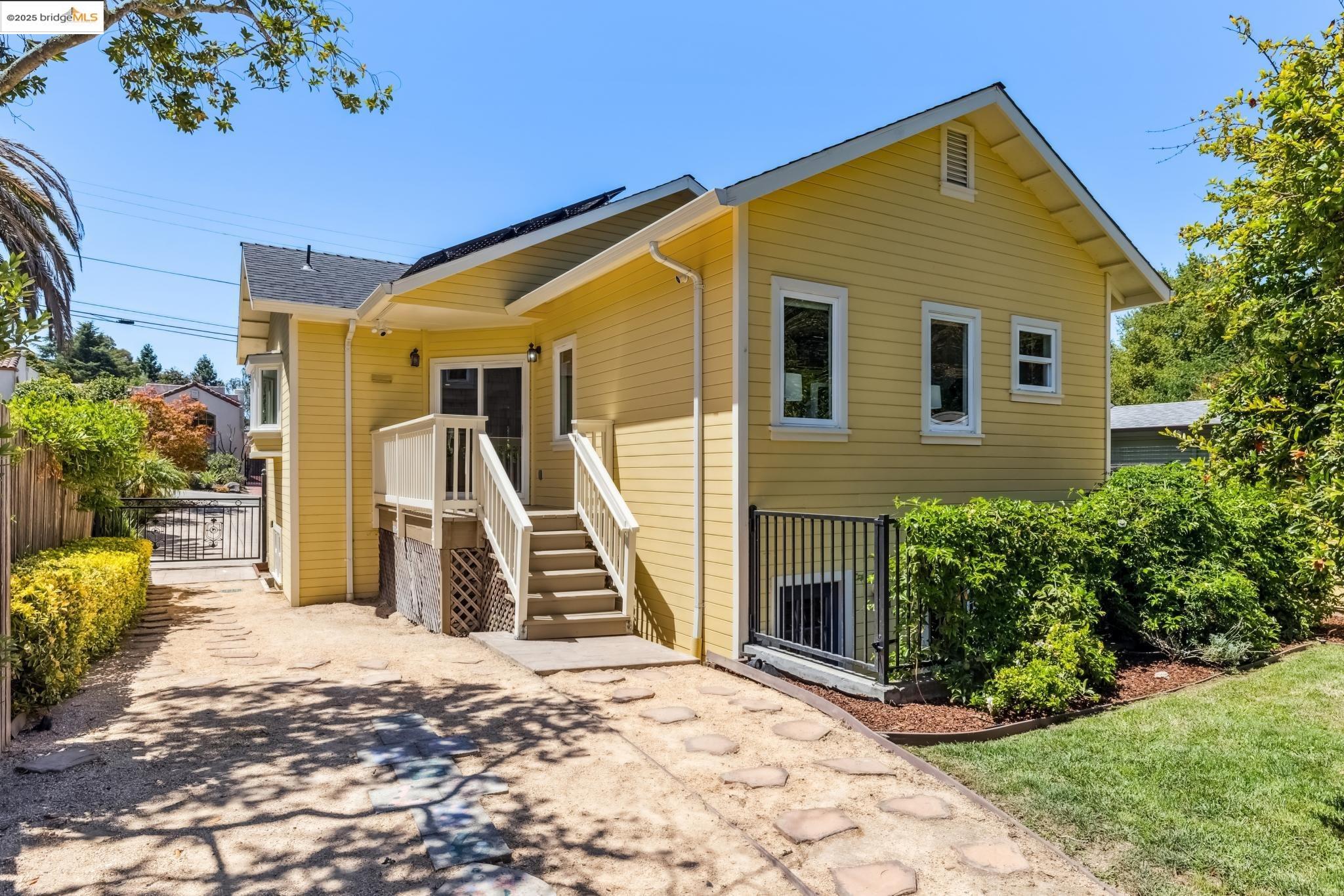 Detail Gallery Image 56 of 60 For 3328 Kansas St, Oakland,  CA 94602 - 4 Beds | 3 Baths