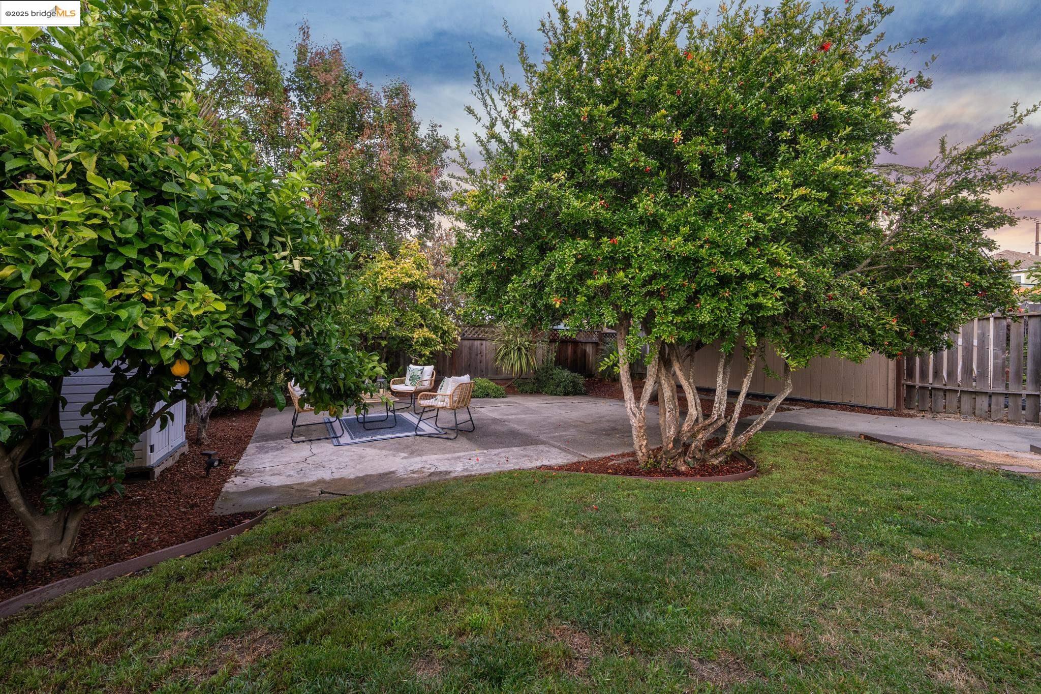 Detail Gallery Image 58 of 60 For 3328 Kansas St, Oakland,  CA 94602 - 4 Beds | 3 Baths