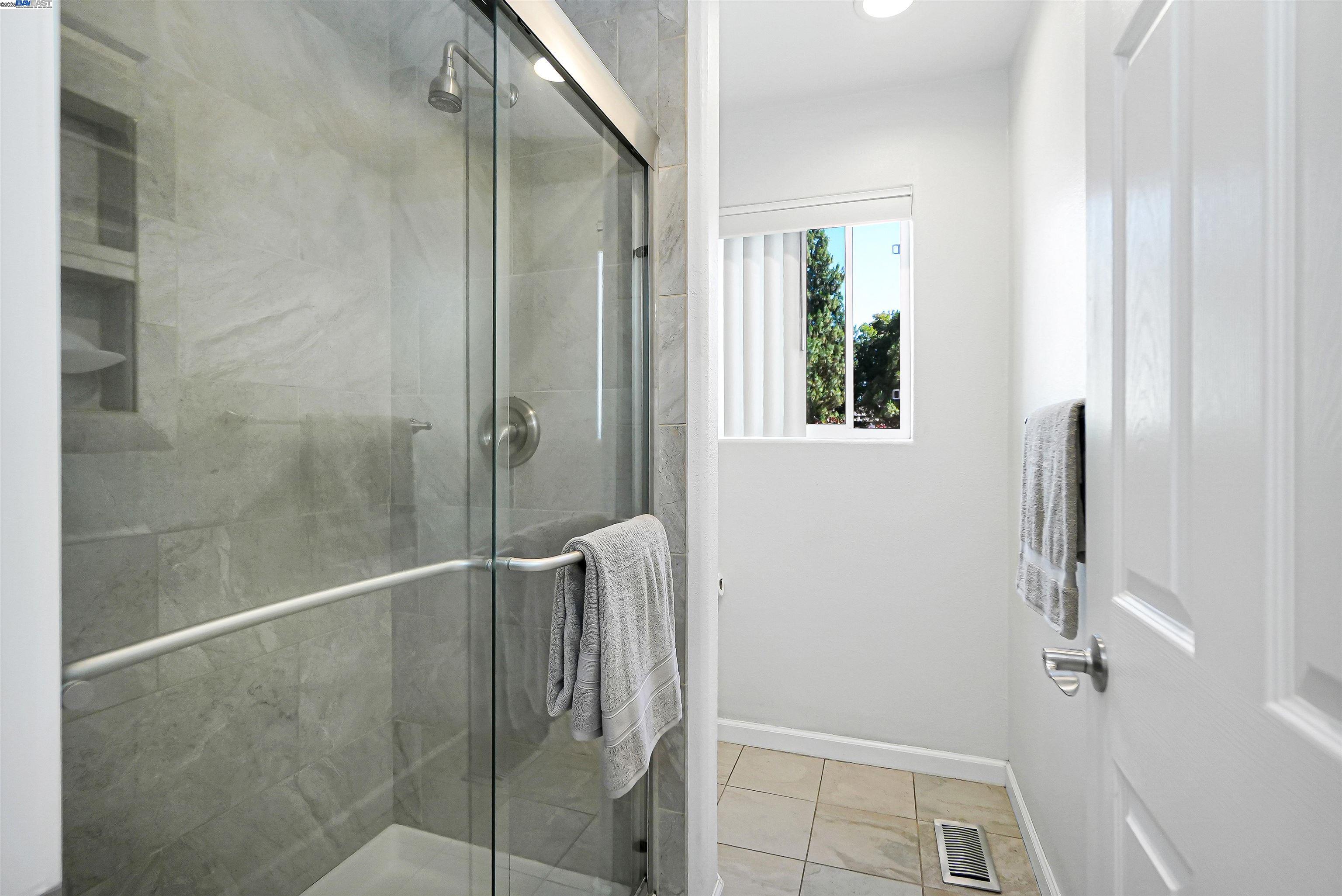 Photo #37: 41107313 Listing: Photo #37