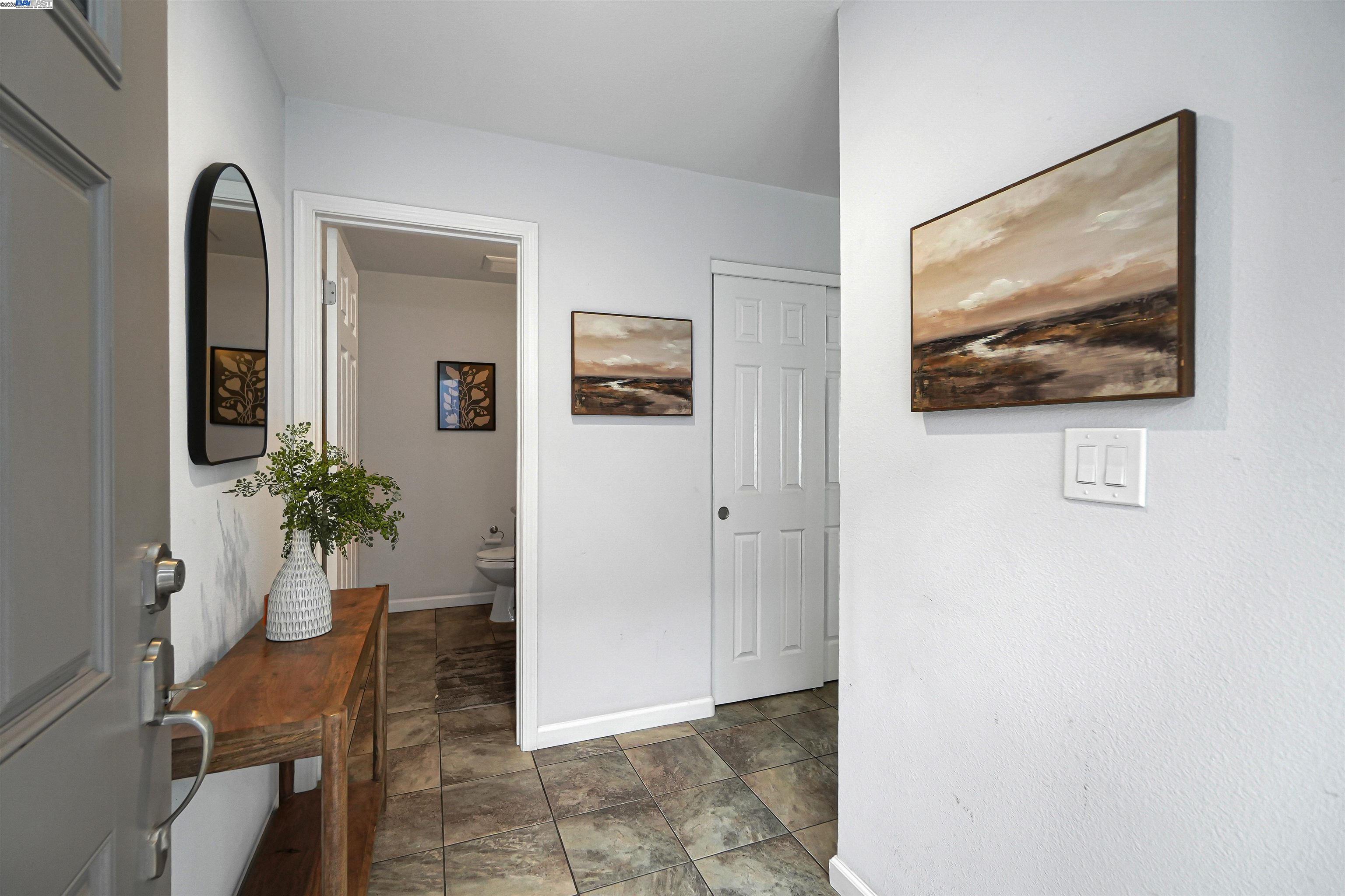 Photo #5: 41107313 Listing 