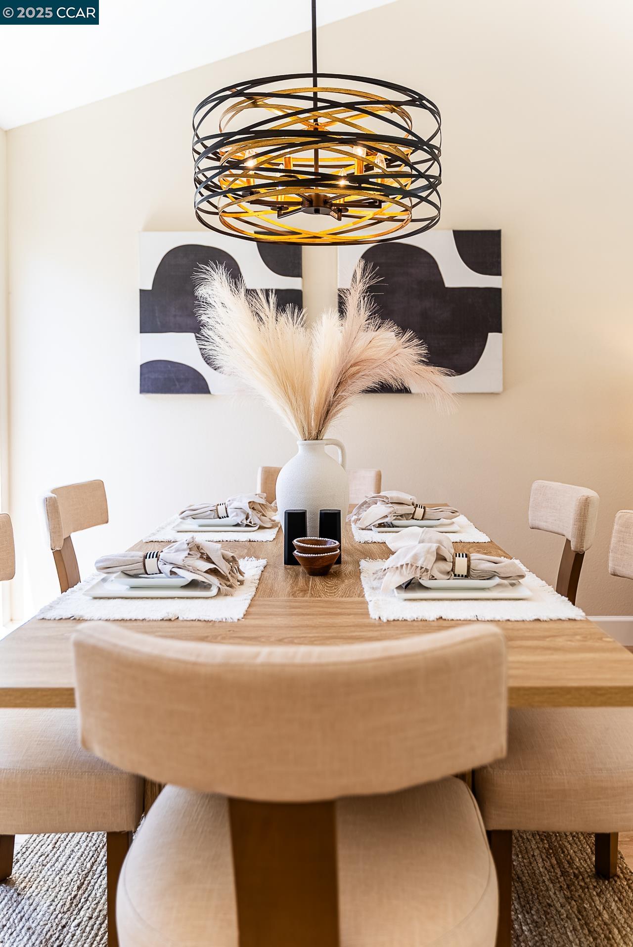 Detail Gallery Image 11 of 60 For 2128 Presidio Ct, Danville,  CA 94526 - 3 Beds | 2 Baths