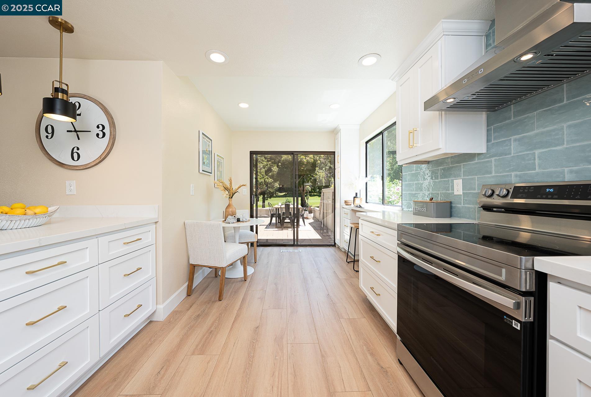 Detail Gallery Image 17 of 60 For 2128 Presidio Ct, Danville,  CA 94526 - 3 Beds | 2 Baths