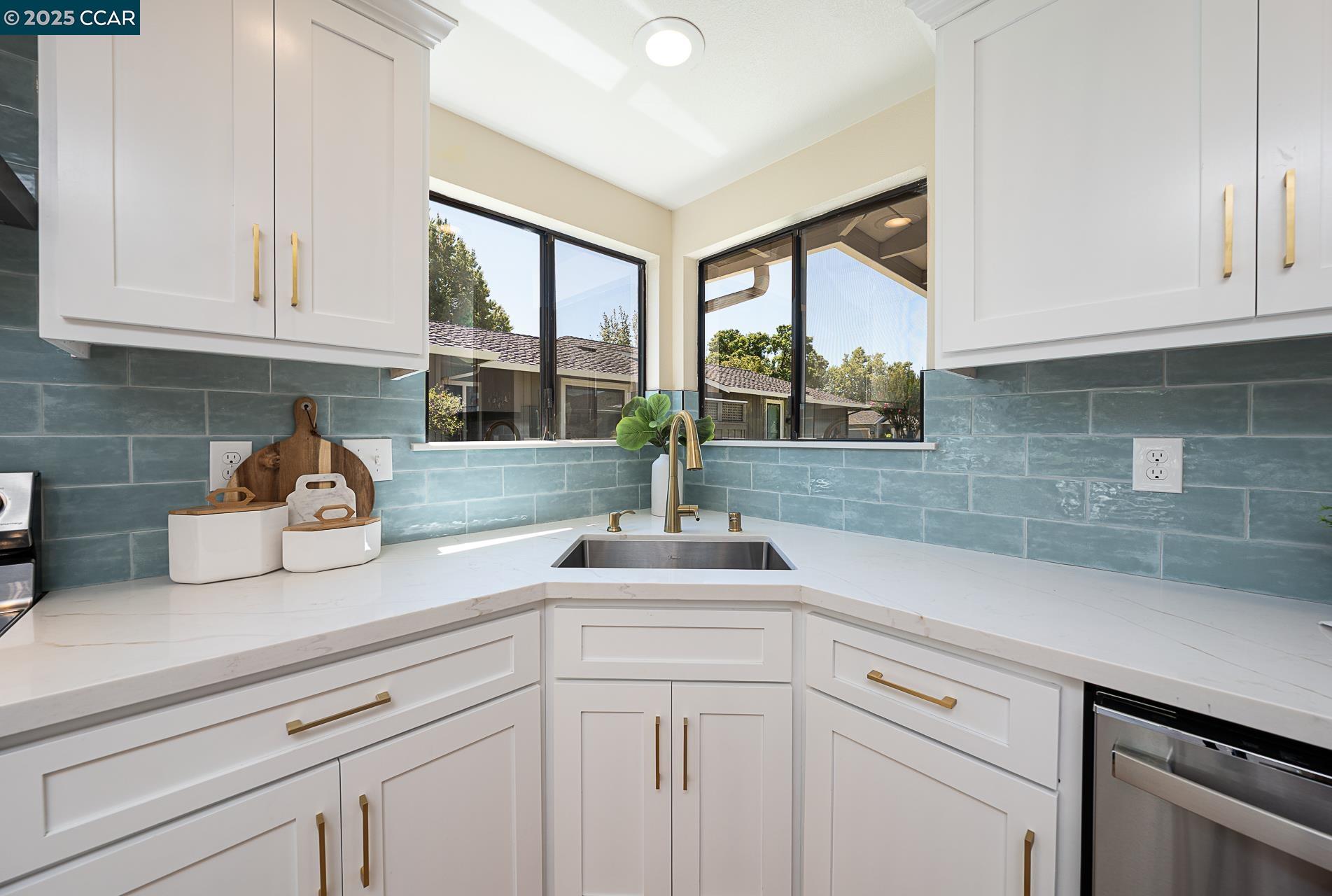 Photo #18: 41107314 Listing: Photo #18