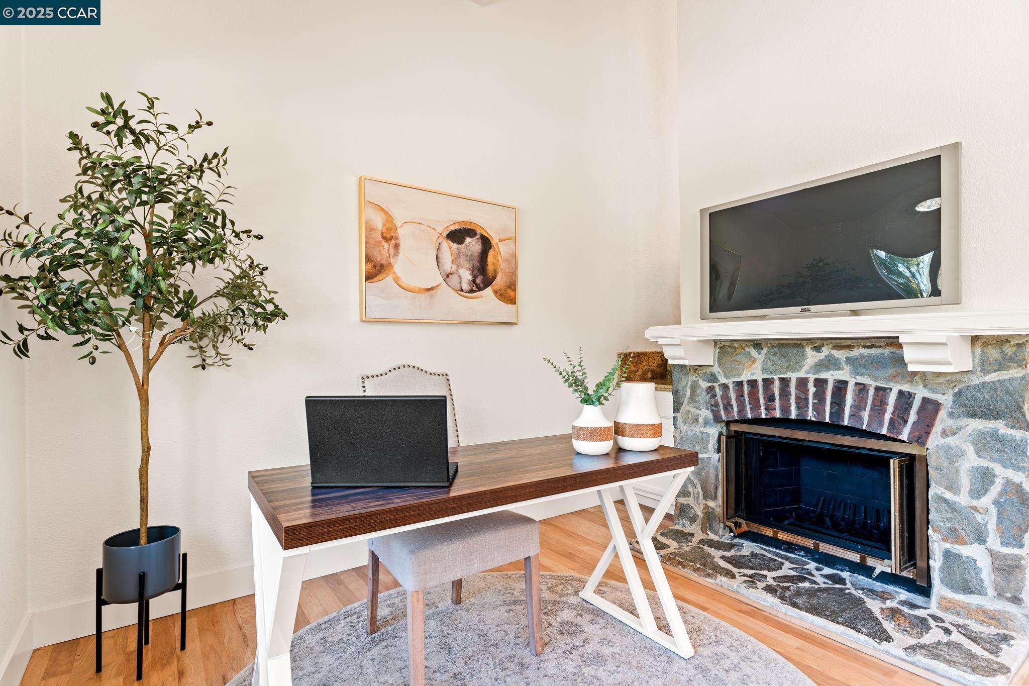 Detail Gallery Image 12 of 60 For 65 Bangor Ct, San Ramon,  CA 94582 - 4 Beds | 2/1 Baths