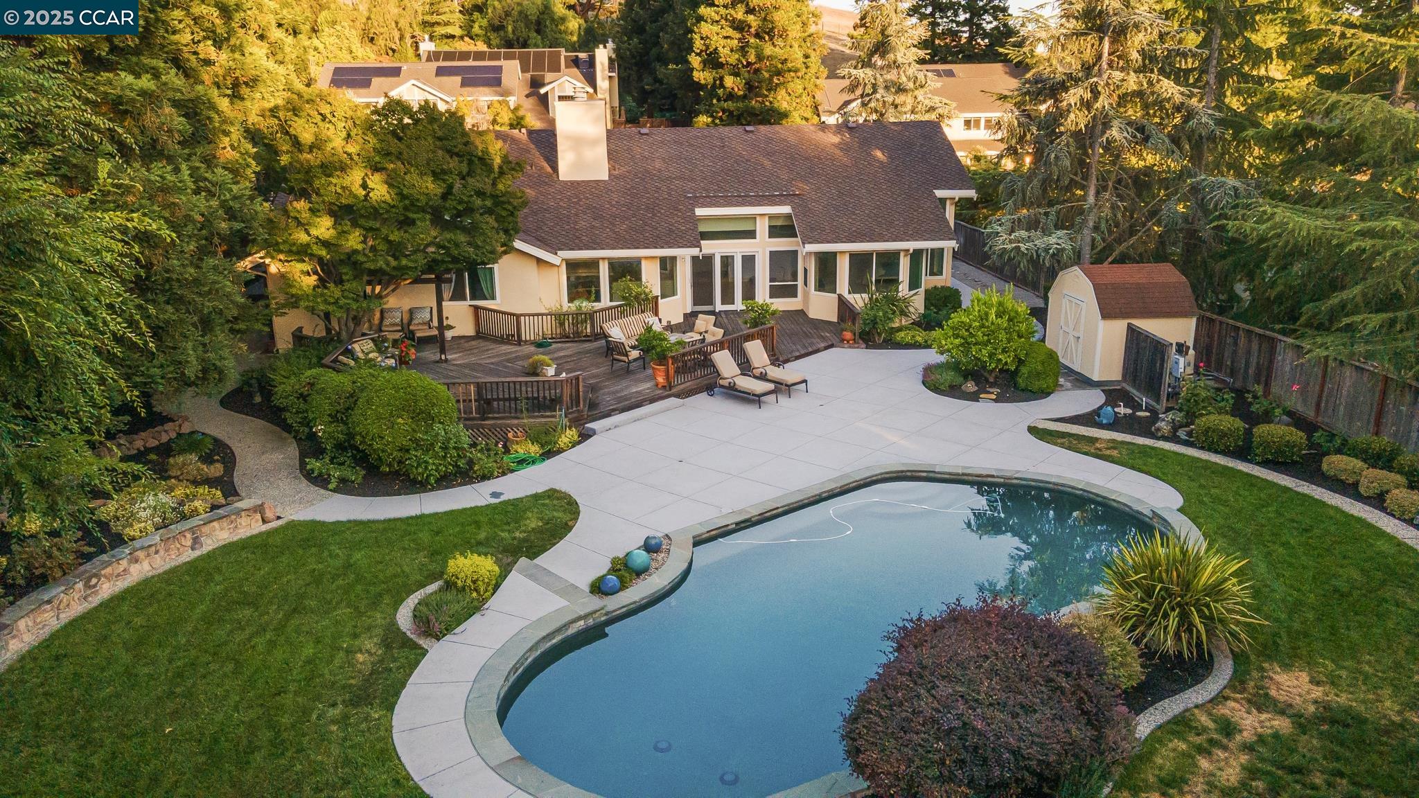 Detail Gallery Image 3 of 60 For 65 Bangor Ct, San Ramon,  CA 94582 - 4 Beds | 2/1 Baths