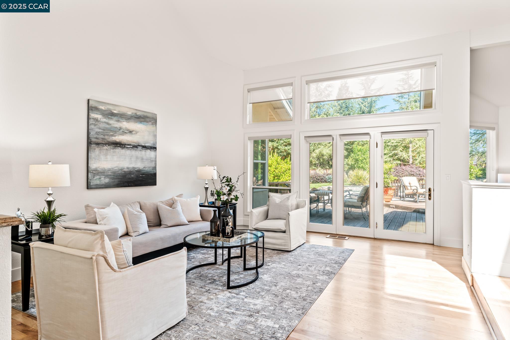 Detail Gallery Image 9 of 60 For 65 Bangor Ct, San Ramon,  CA 94582 - 4 Beds | 2/1 Baths