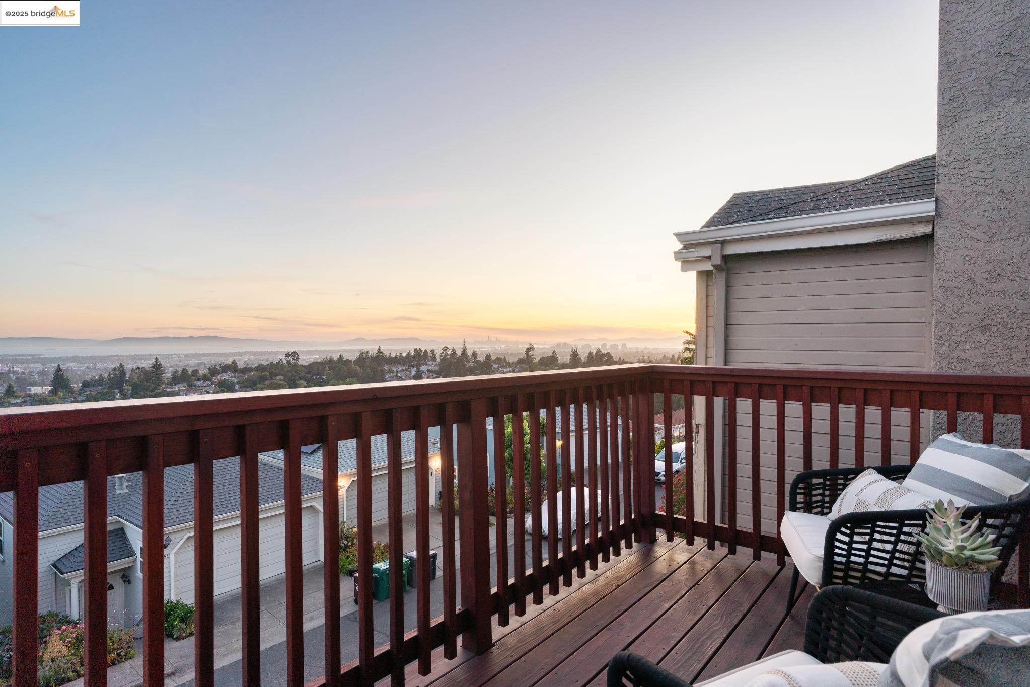 Detail Gallery Image 55 of 59 For 4353 Terrabella Way, Oakland,  CA 94619 - 3 Beds | 2/1 Baths