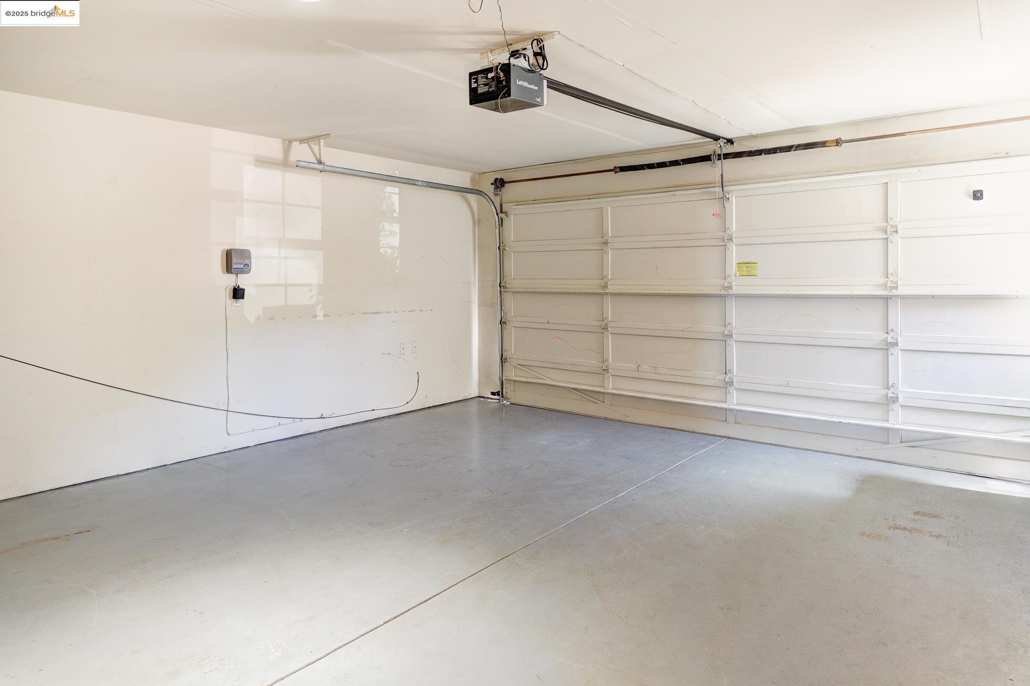 Detail Gallery Image 59 of 59 For 4353 Terrabella Way, Oakland,  CA 94619 - 3 Beds | 2/1 Baths