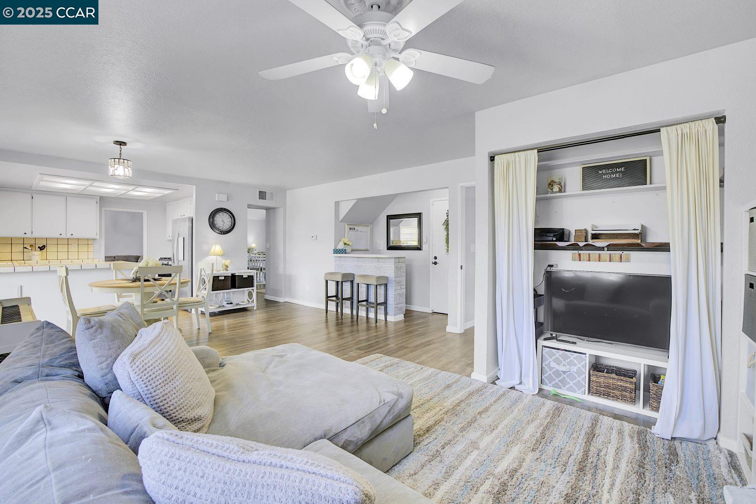 Detail Gallery Image 18 of 47 For 765 Valley Green Dr, Brentwood,  CA 94513 - 3 Beds | 3 Baths
