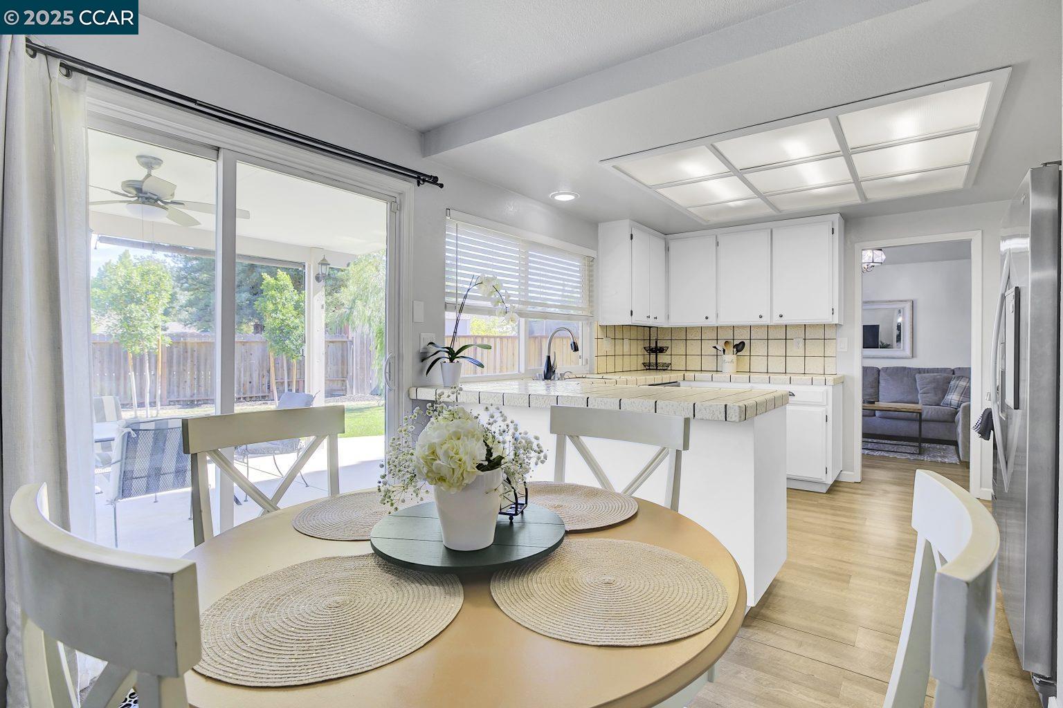 Detail Gallery Image 19 of 47 For 765 Valley Green Dr, Brentwood,  CA 94513 - 3 Beds | 3 Baths