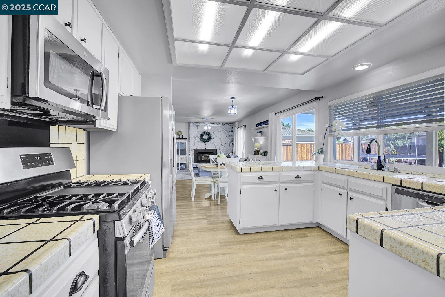 Detail Gallery Image 23 of 47 For 765 Valley Green Dr, Brentwood,  CA 94513 - 3 Beds | 3 Baths