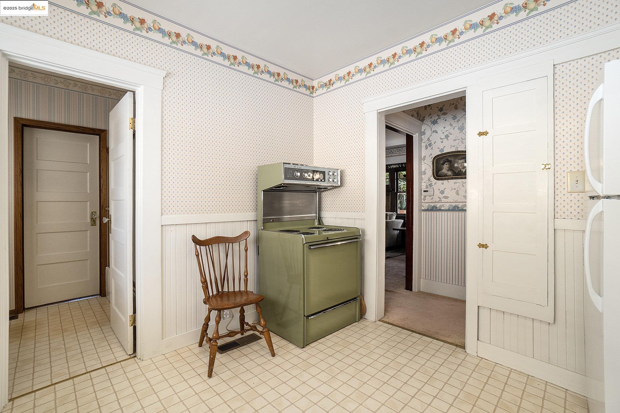 Detail Gallery Image 12 of 24 For 307 W 9th St, Antioch,  CA 94509 - 2 Beds | 1 Baths