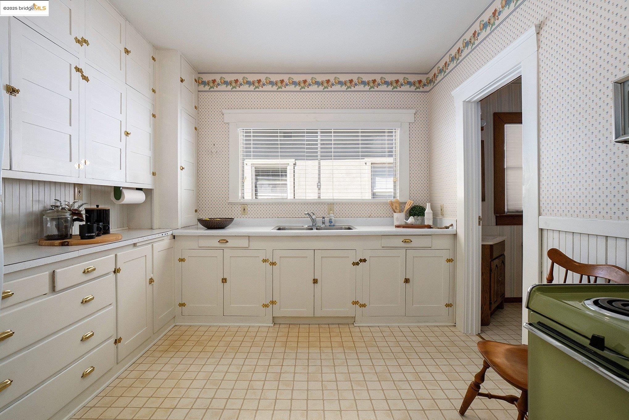 Detail Gallery Image 13 of 24 For 307 W 9th St, Antioch,  CA 94509 - 2 Beds | 1 Baths