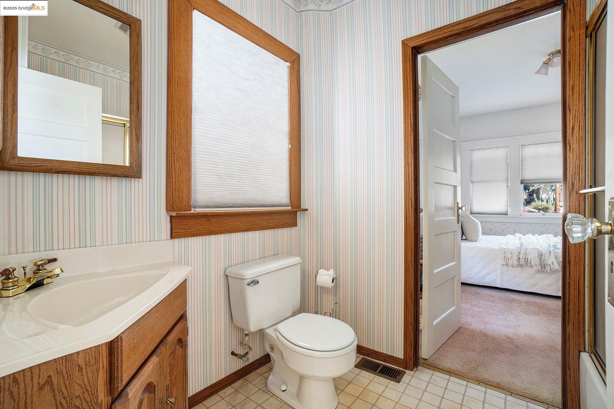 Detail Gallery Image 17 of 24 For 307 W 9th St, Antioch,  CA 94509 - 2 Beds | 1 Baths