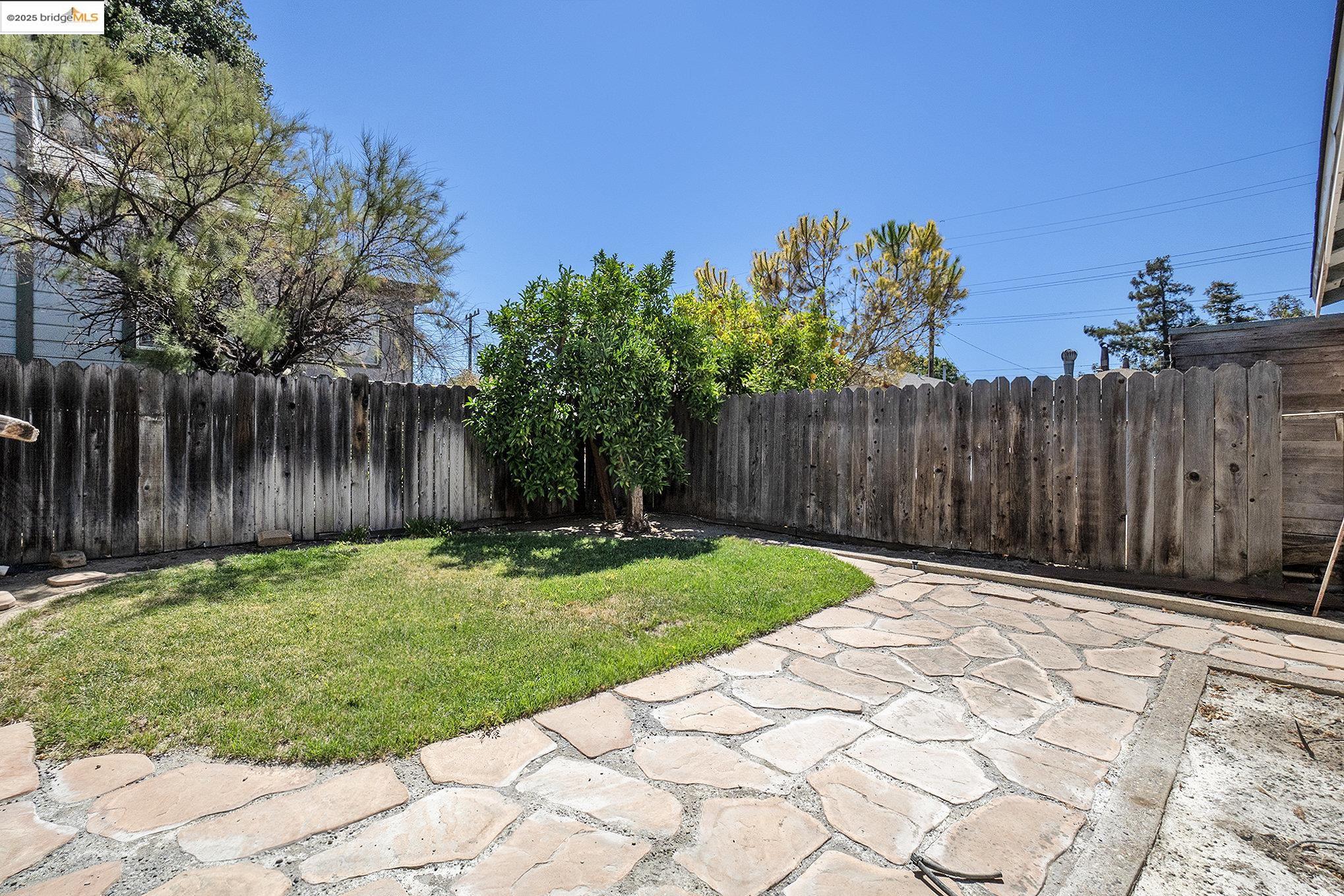 Detail Gallery Image 19 of 24 For 307 W 9th St, Antioch,  CA 94509 - 2 Beds | 1 Baths