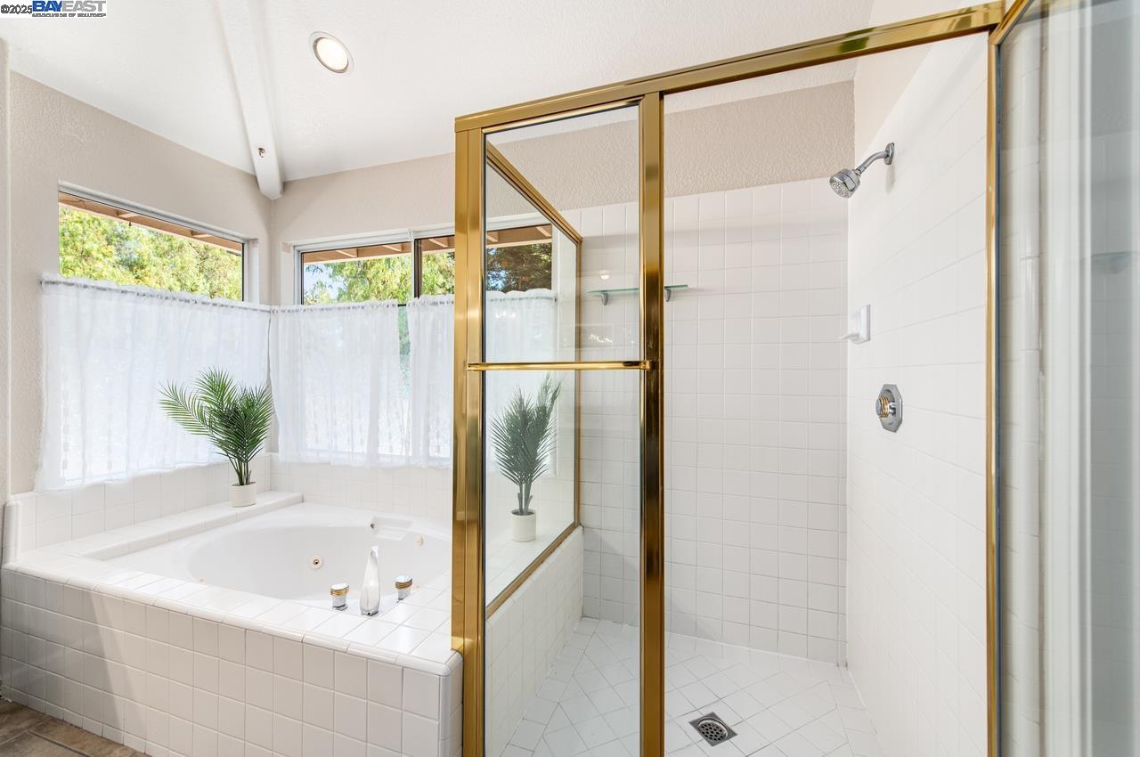 Detail Gallery Image 33 of 49 For 635 Zermatt St, Livermore,  CA 94551 - 5 Beds | 3 Baths