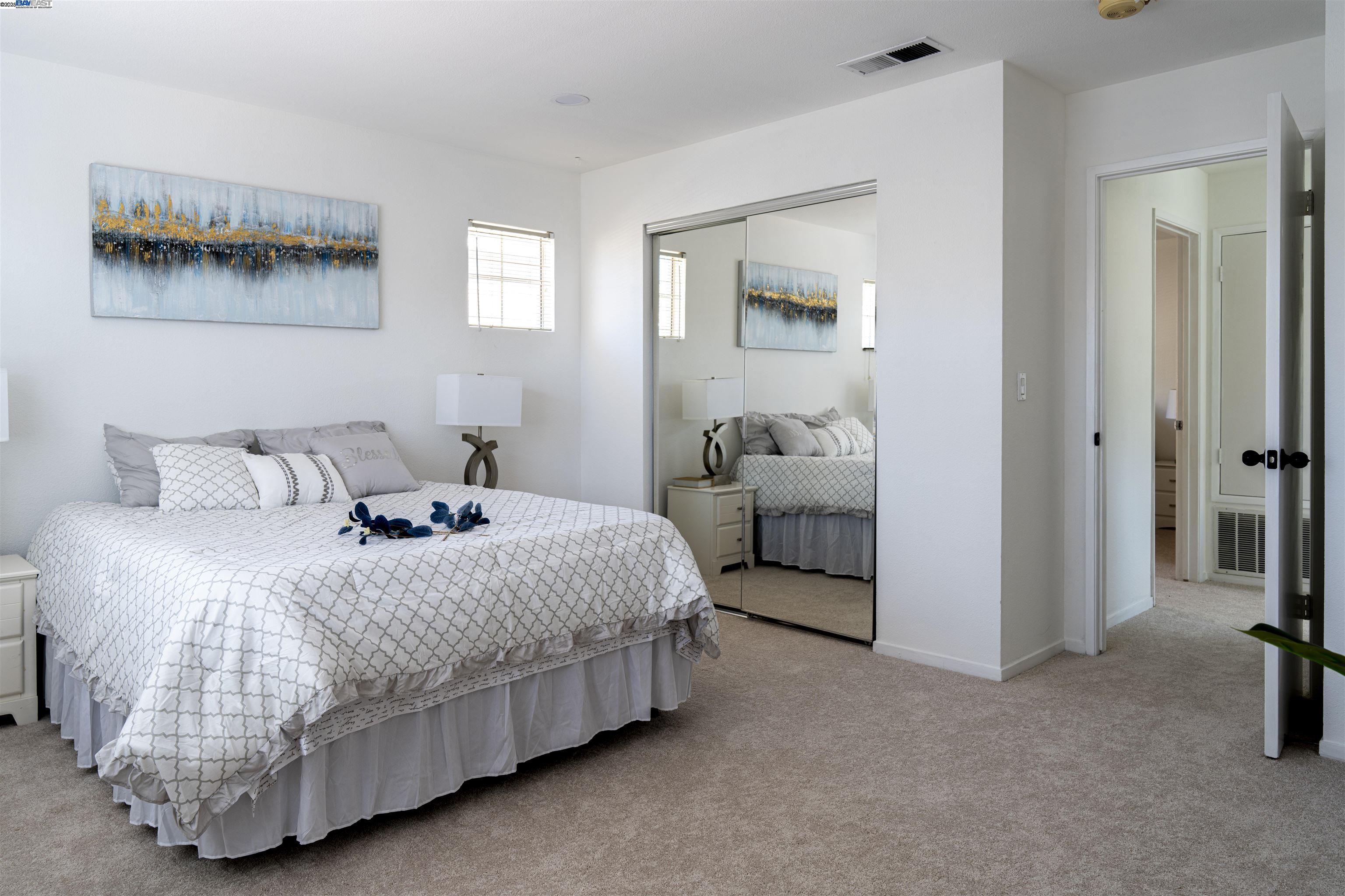 Detail Gallery Image 11 of 20 For 1028 Montoya Ter, Union City,  CA 94587 - 3 Beds | 2/1 Baths
