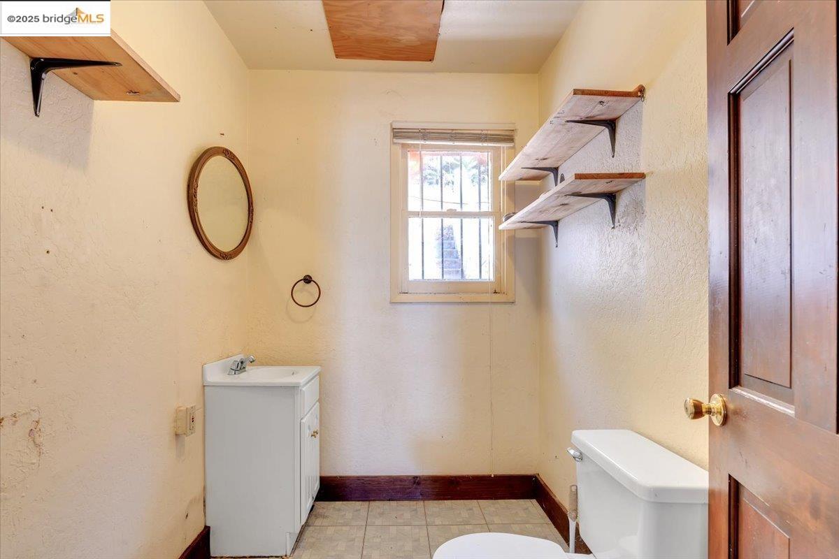 Detail Gallery Image 13 of 17 For 85 N. Washington St, Sonora,  CA 95370 - – Beds | – Baths