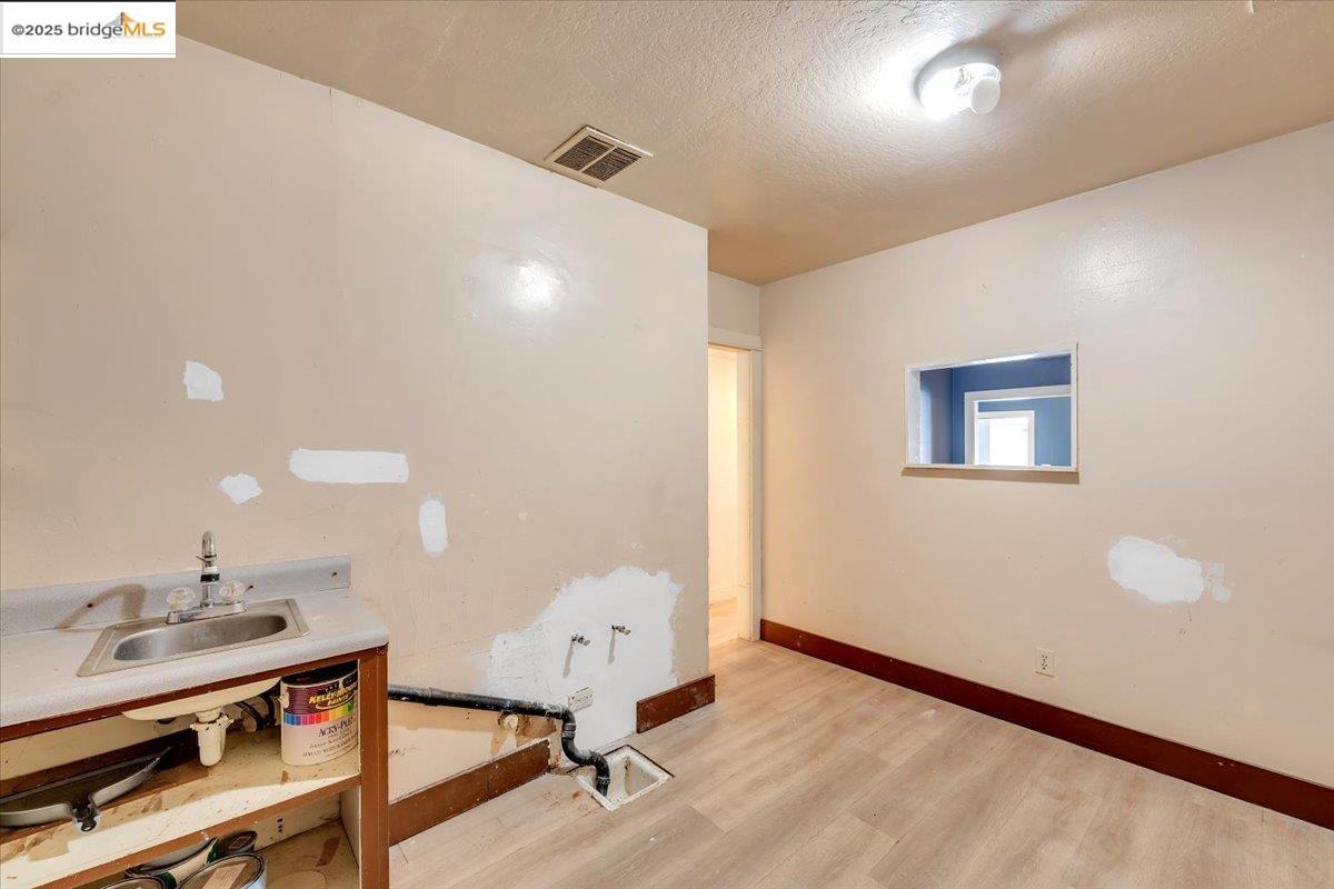 Detail Gallery Image 15 of 17 For 85 N. Washington St, Sonora,  CA 95370 - – Beds | – Baths