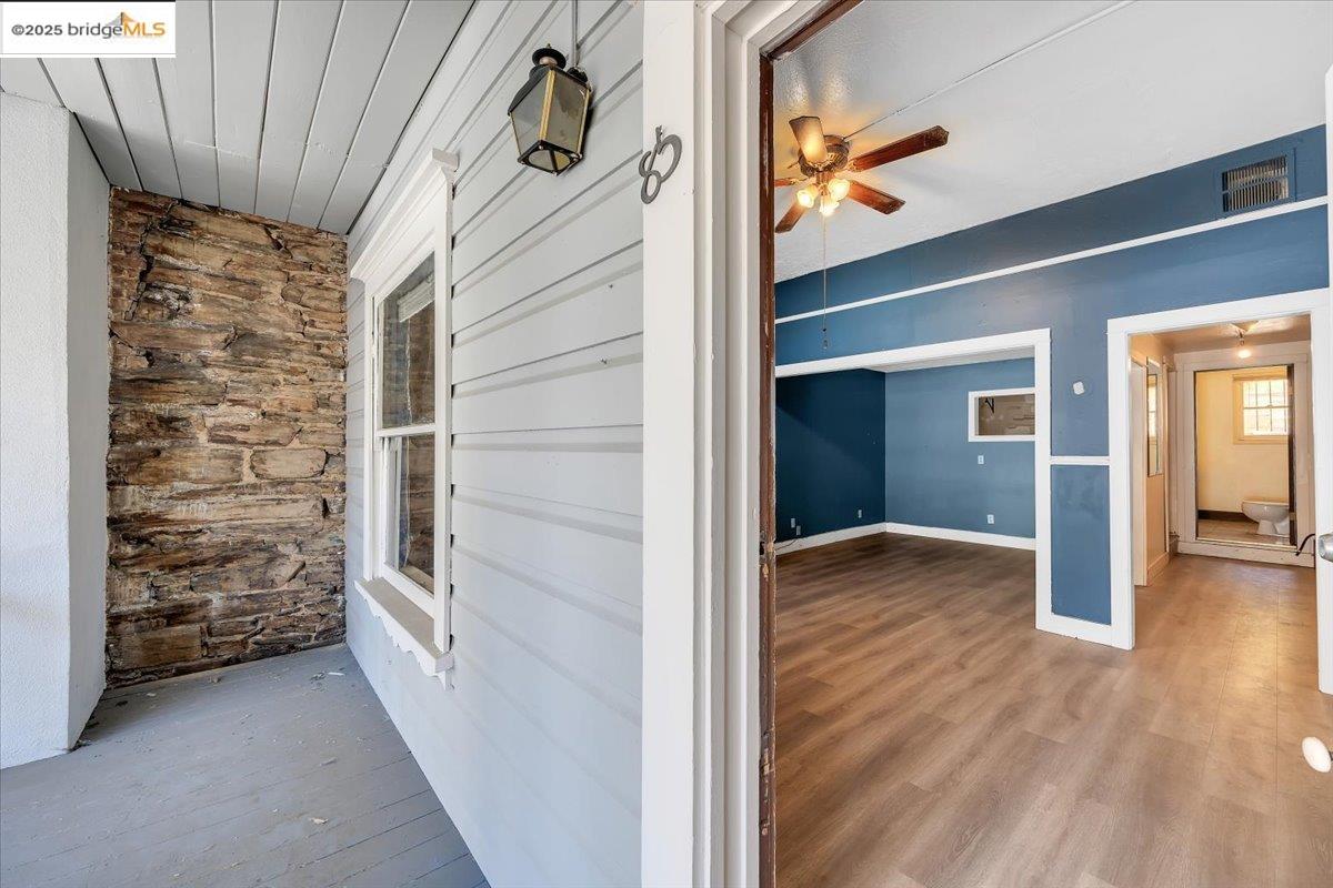 Detail Gallery Image 3 of 17 For 85 N. Washington St, Sonora,  CA 95370 - – Beds | – Baths