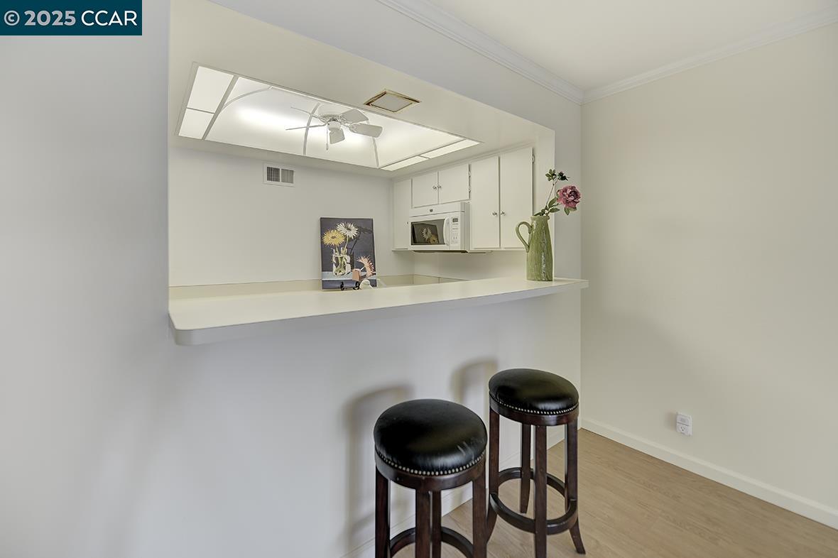 Photo #9: 41107330 Listing: Photo #9