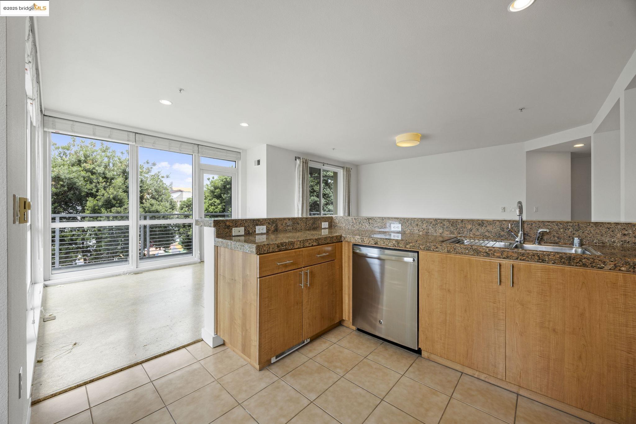Photo #7: 41107331 Listing: Photo #7