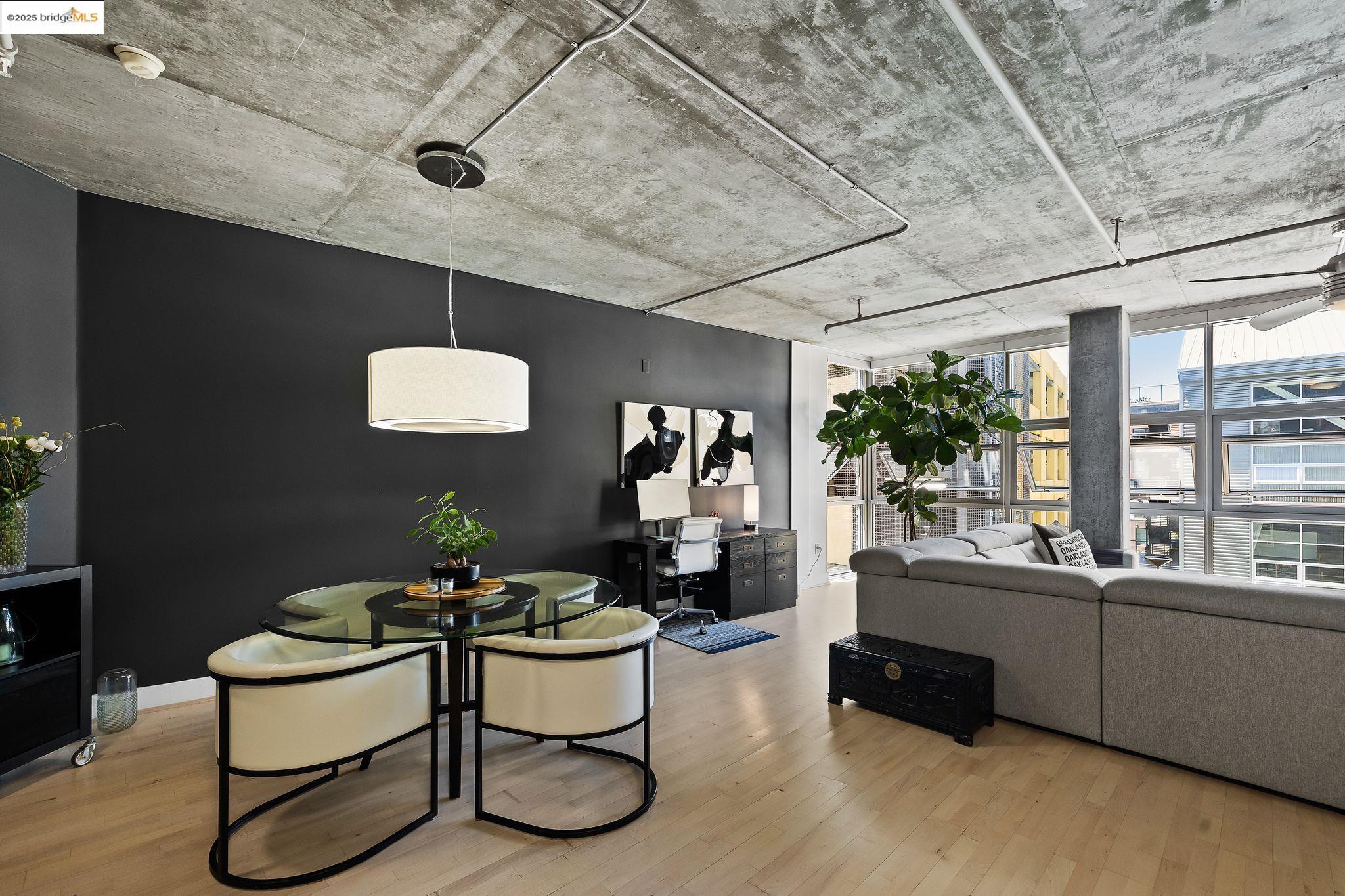 Detail Gallery Image 5 of 43 For 311 Oak St #720,  Oakland,  CA 94607 - 1 Beds | 1 Baths