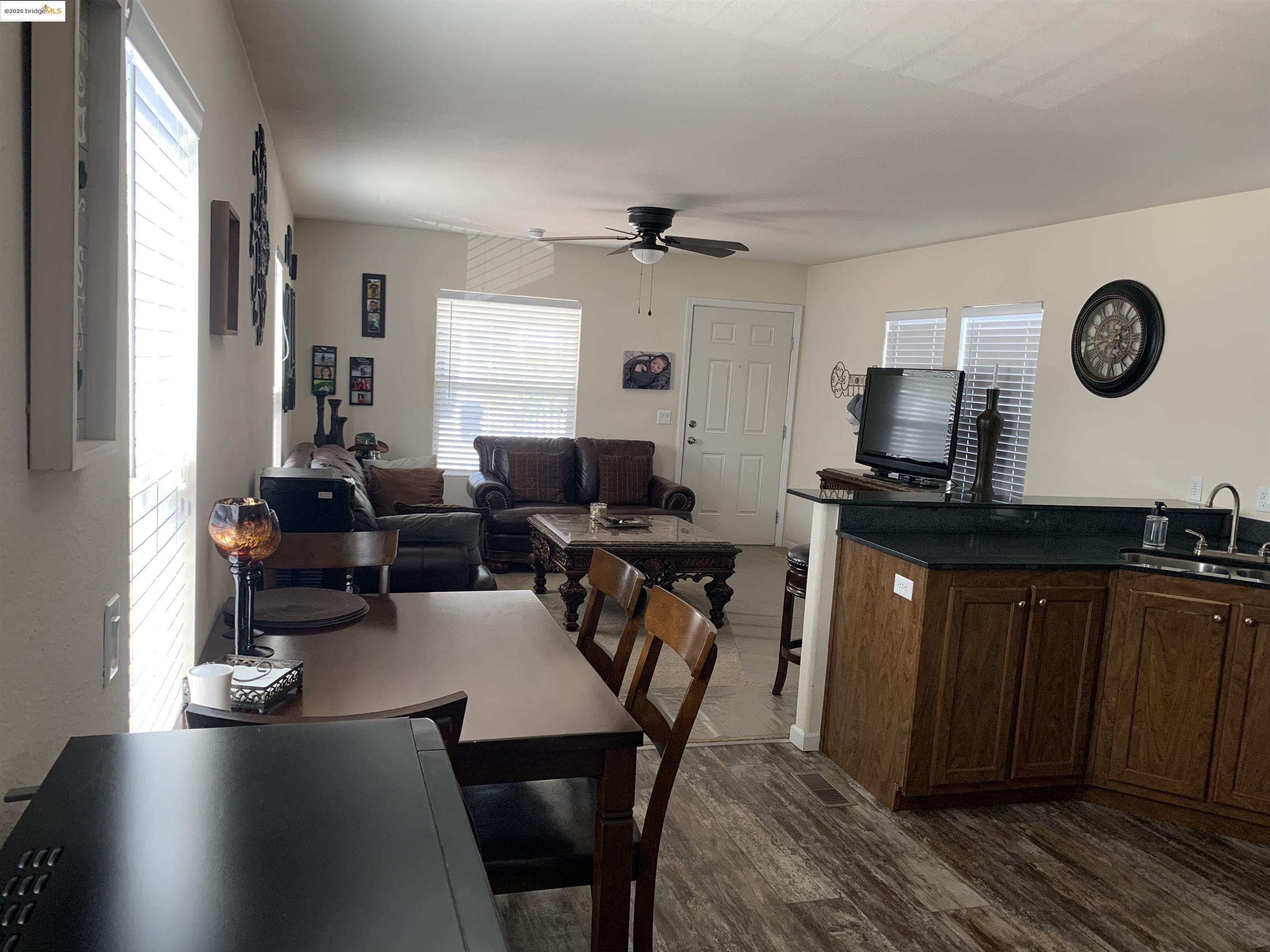Detail Gallery Image 19 of 26 For 24221 S Chrisman #46,  Tracy,  CA 95304 - 2 Beds | 2 Baths