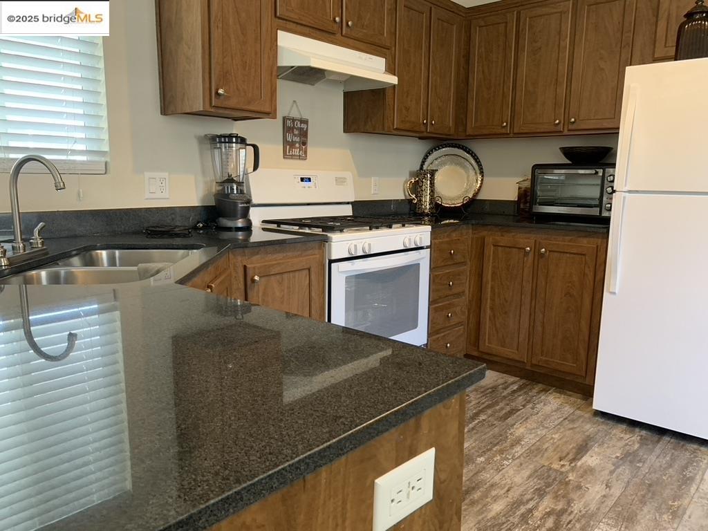 Detail Gallery Image 6 of 26 For 24221 S Chrisman #46,  Tracy,  CA 95304 - 2 Beds | 2 Baths