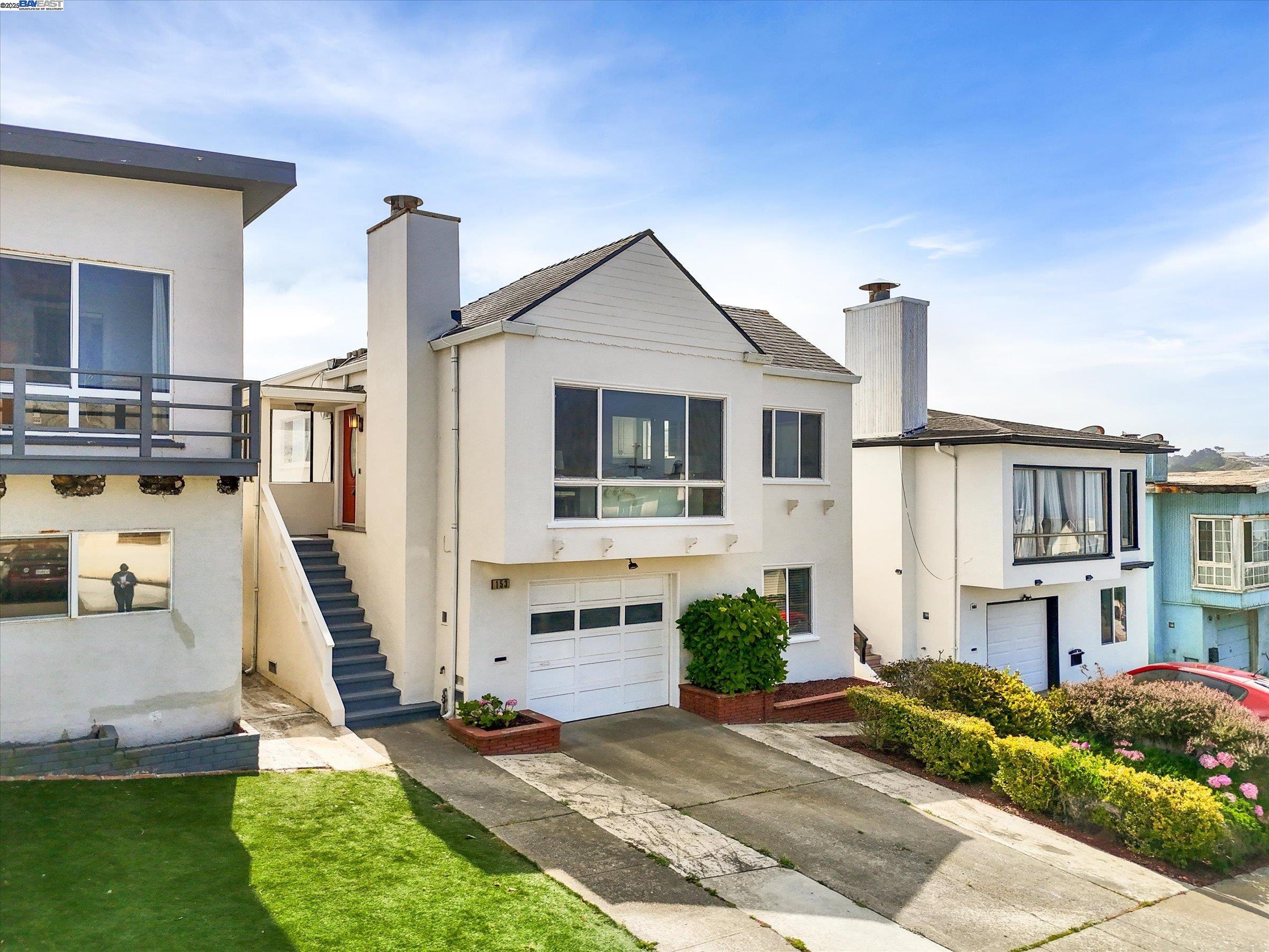 Detail Gallery Image 2 of 37 For 153 Morningside Dr, Daly City,  CA 94015 - 4 Beds | 2 Baths