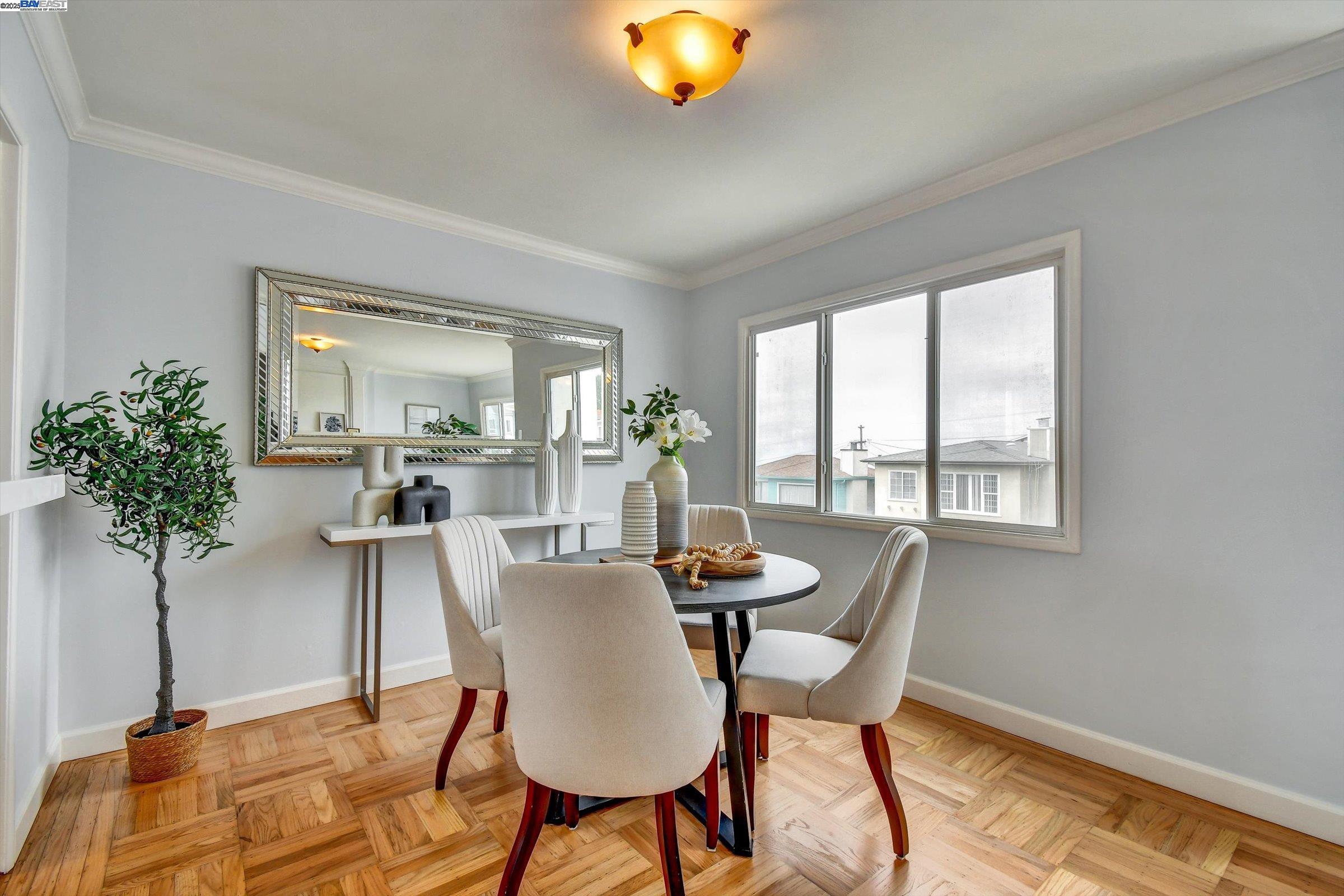 Detail Gallery Image 10 of 37 For 153 Morningside Dr, Daly City,  CA 94015 - 4 Beds | 2 Baths