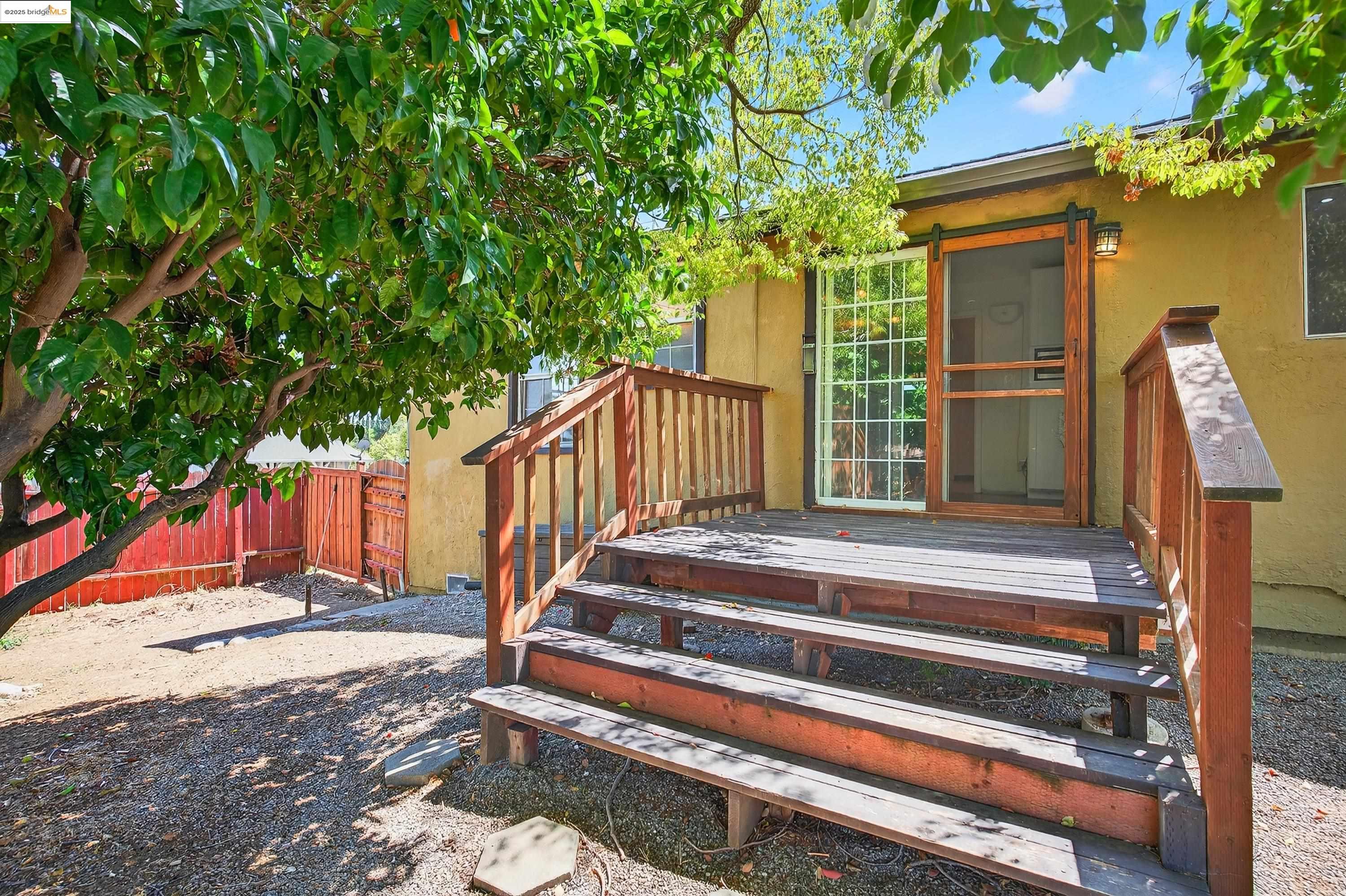 Detail Gallery Image 46 of 60 For 41 Corte Dorado Ct., Benicia,  CA 94510 - 2 Beds | 1 Baths