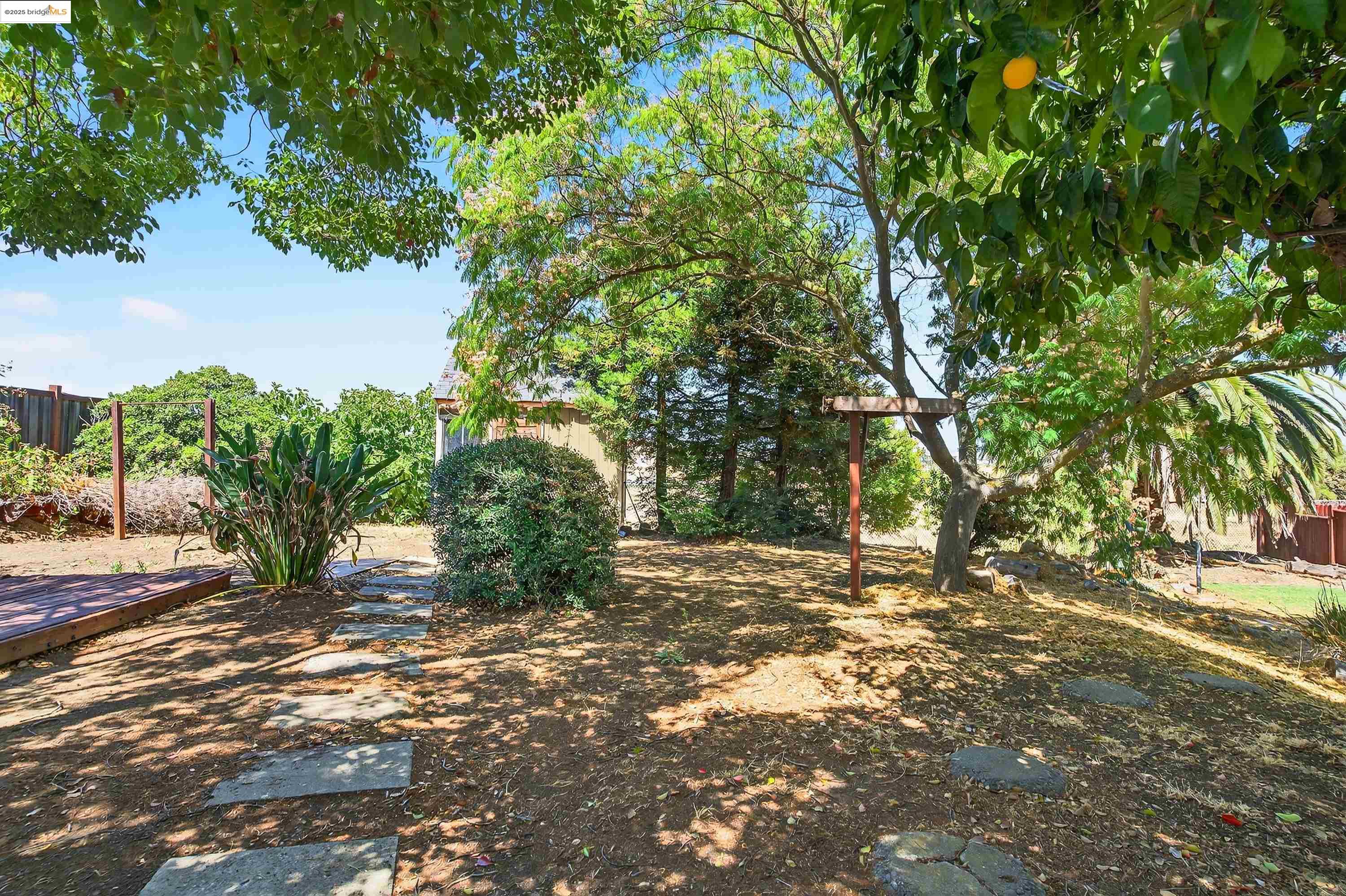 Detail Gallery Image 50 of 60 For 41 Corte Dorado Ct., Benicia,  CA 94510 - 2 Beds | 1 Baths