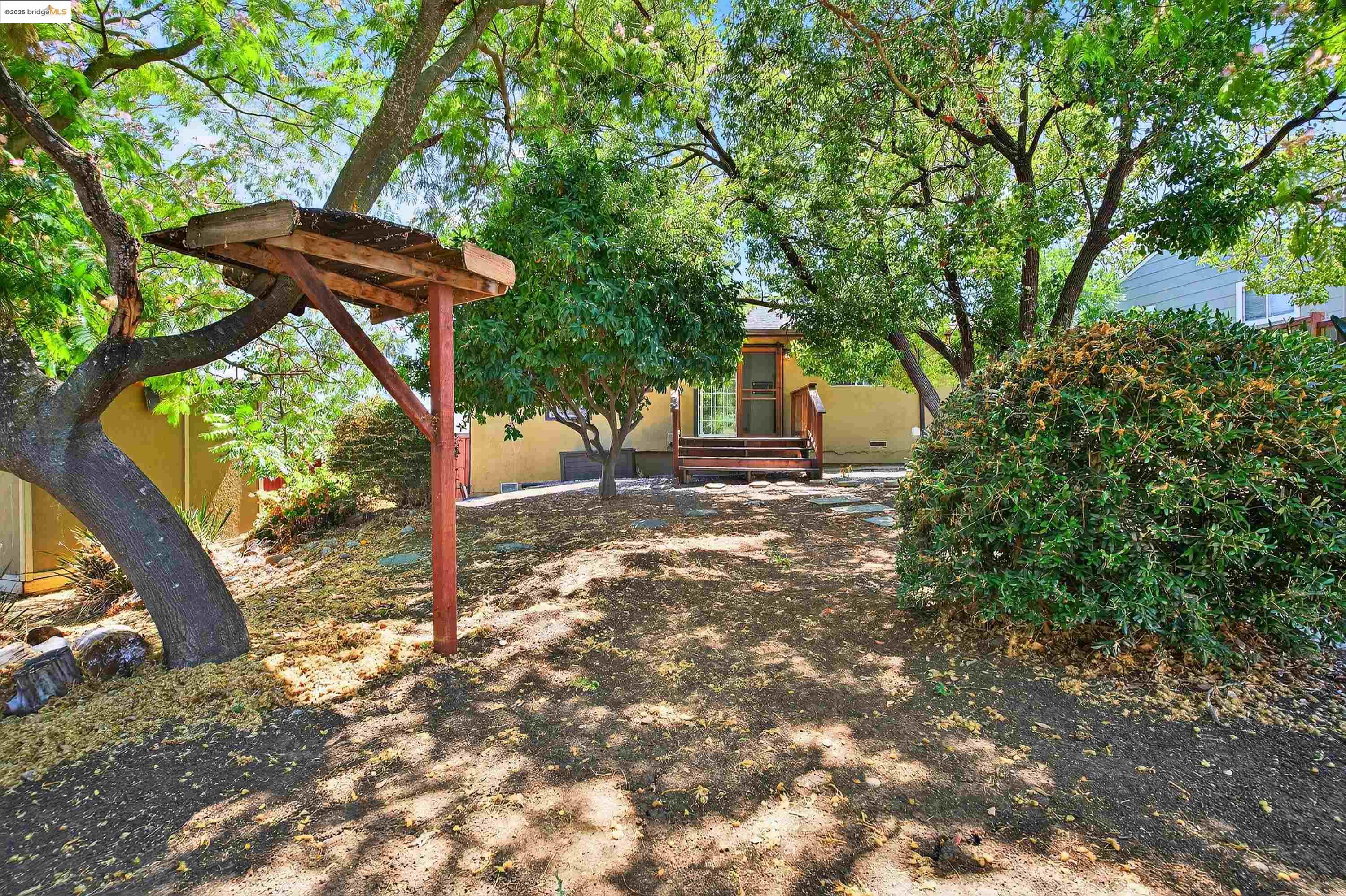 Detail Gallery Image 52 of 60 For 41 Corte Dorado Ct., Benicia,  CA 94510 - 2 Beds | 1 Baths