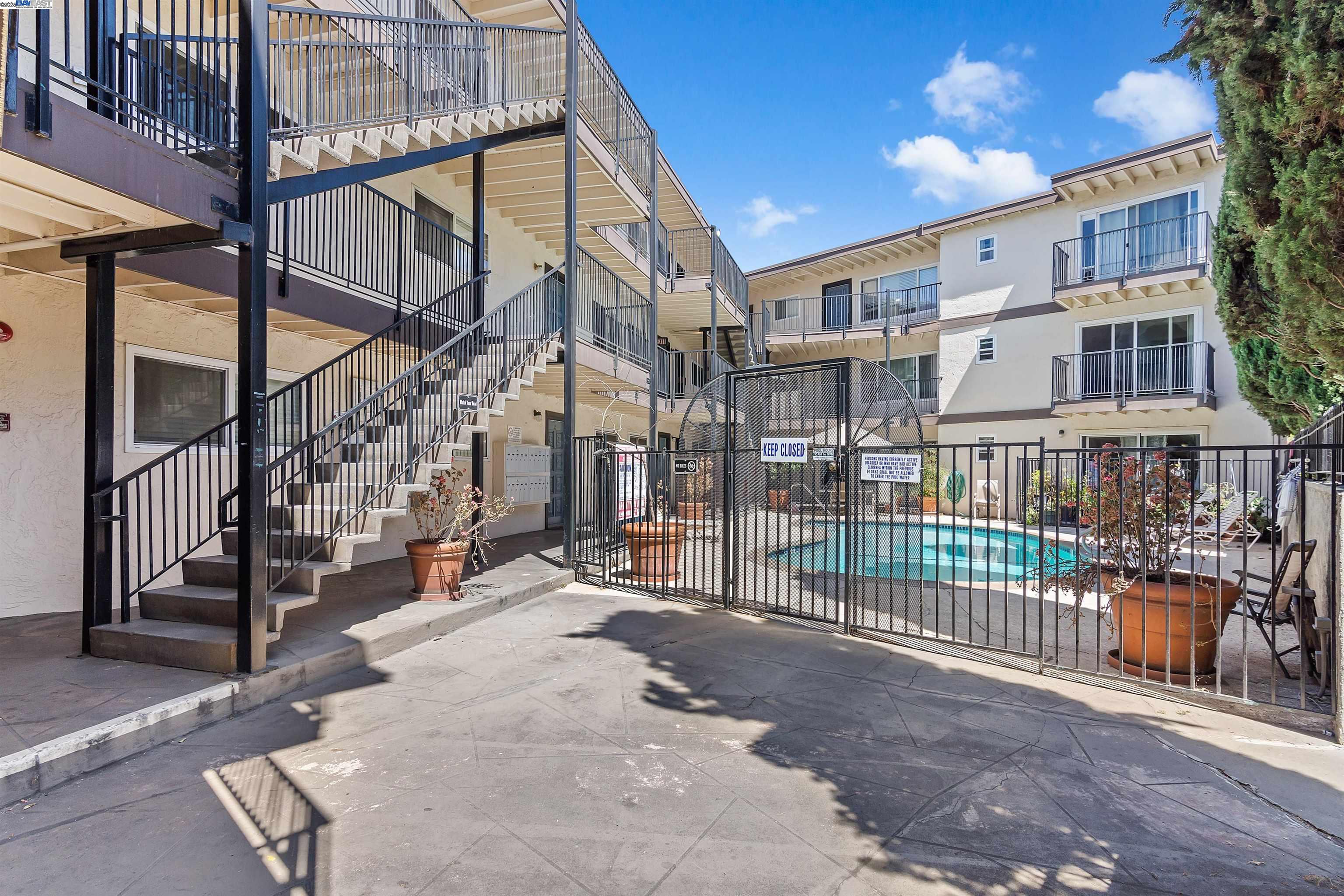 Photo #3: 41107342 Listing 