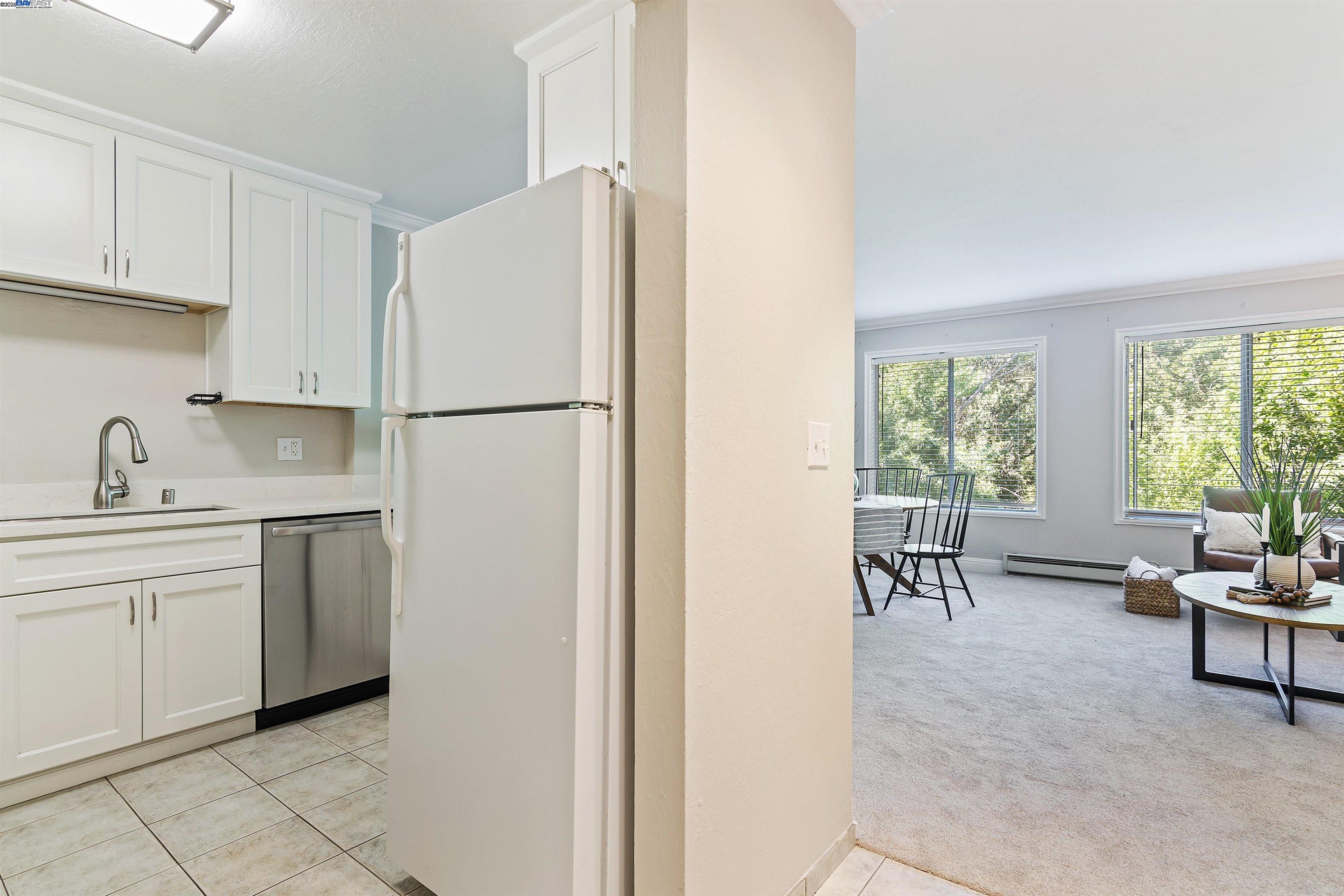 Photo #6: 41107342 Listing: Photo #6