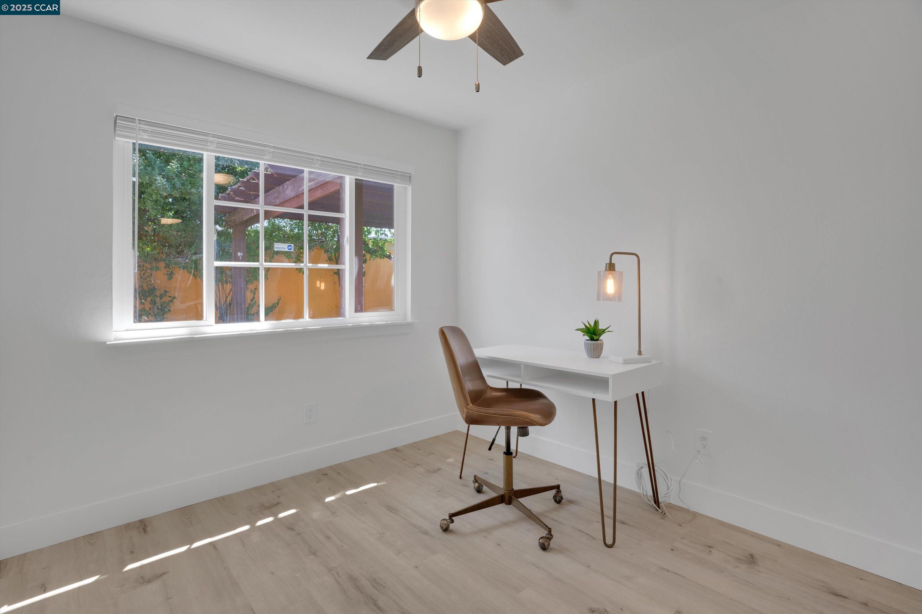 Detail Gallery Image 14 of 24 For 3253 Madrone St, Antioch,  CA 94509 - 3 Beds | 2 Baths